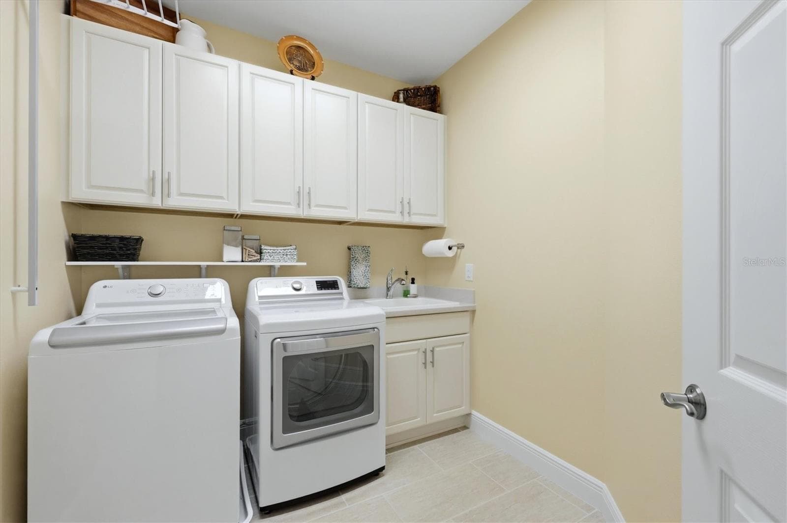 Condominium at 1009 RIVERSCAPE ST #1009, BRADENTON, photo 38 of 72