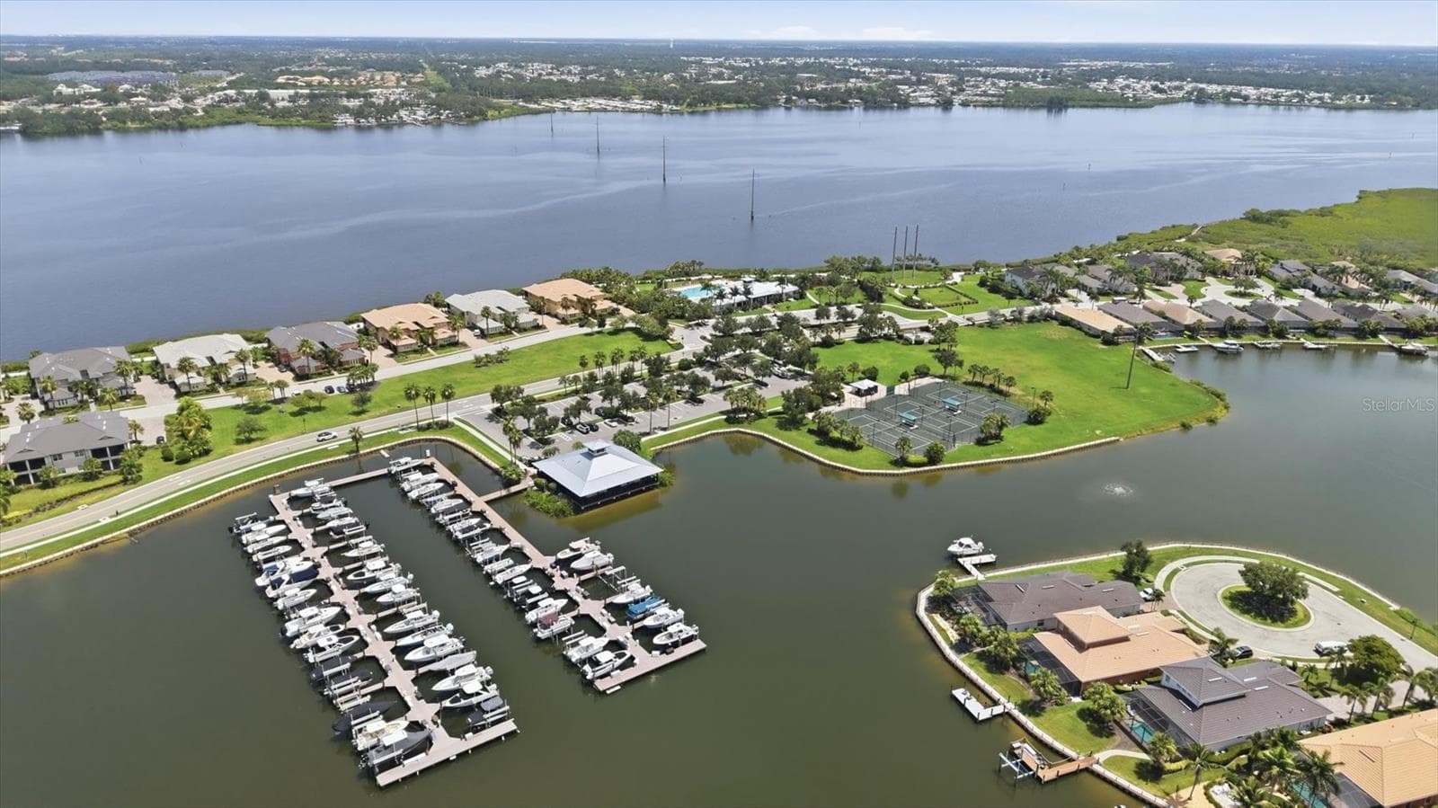 Condominium at 1009 RIVERSCAPE ST #1009, BRADENTON, photo 67 of 72