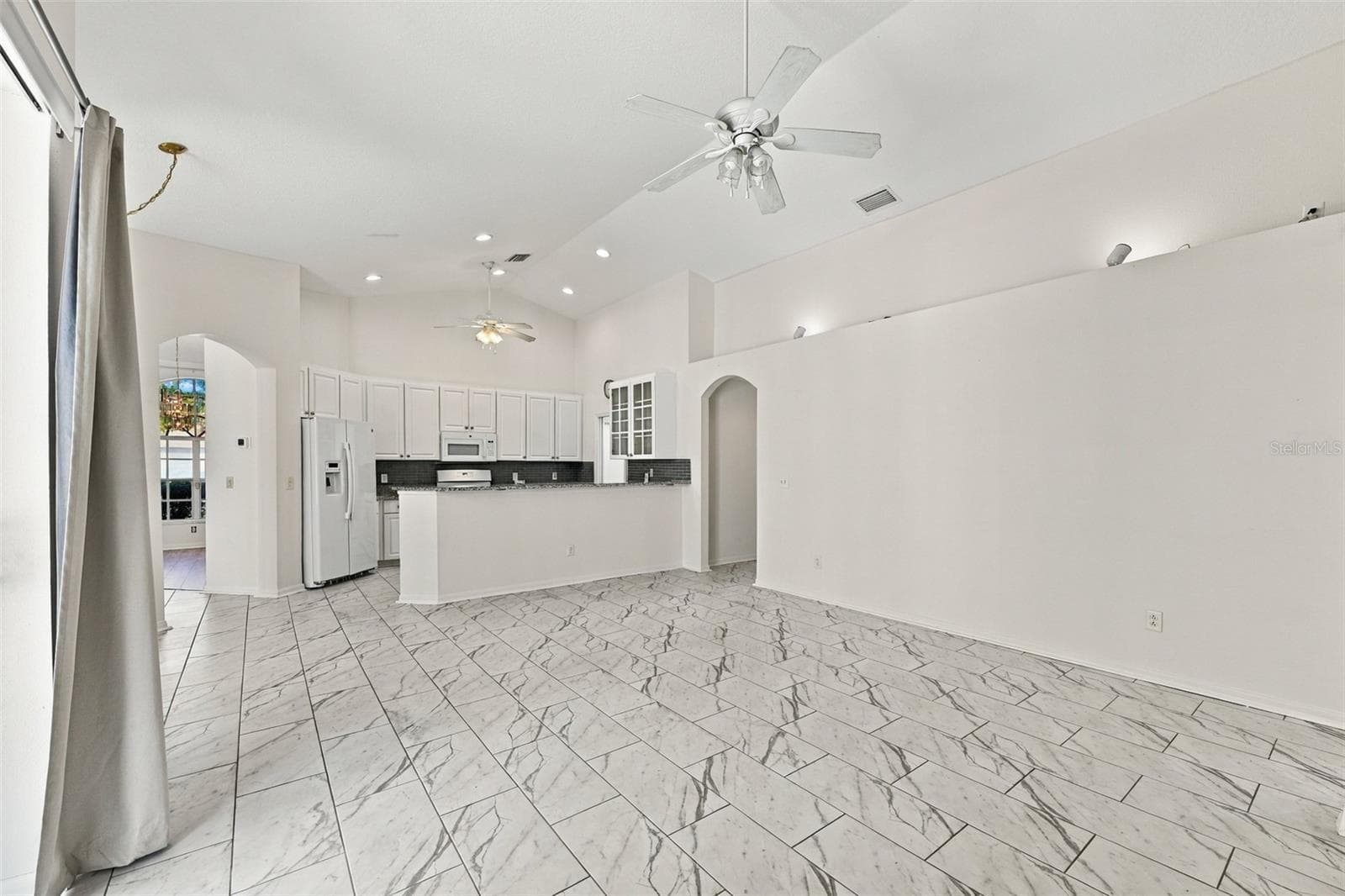 Single Family Residence at 4307 BROOKE DR, VALRICO, photo 15 of 57