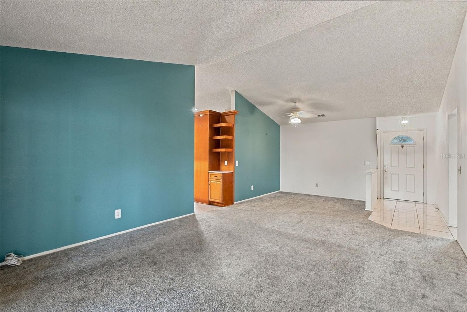 Family Room/Dining - 1710 TARAH TRACE DR, BRANDON