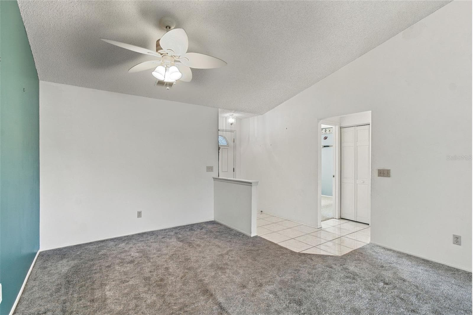 Dining/Front Entrance - 1710 TARAH TRACE DR, BRANDON