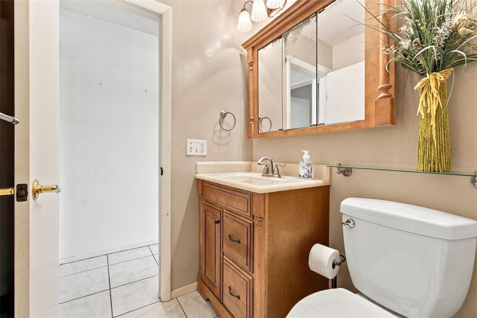 2nd Bath - 1710 TARAH TRACE DR, BRANDON