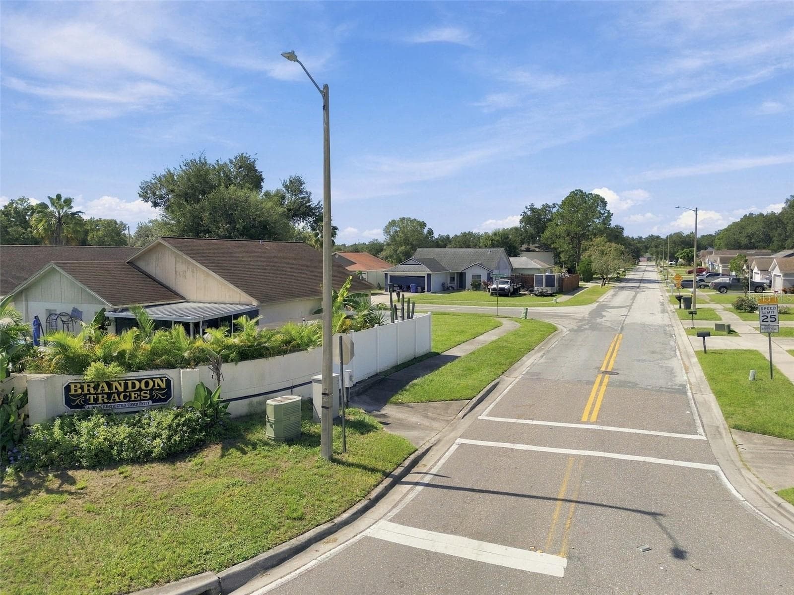 Single Family Residence at 1710 TARAH TRACE DR, BRANDON, photo 68 of 93