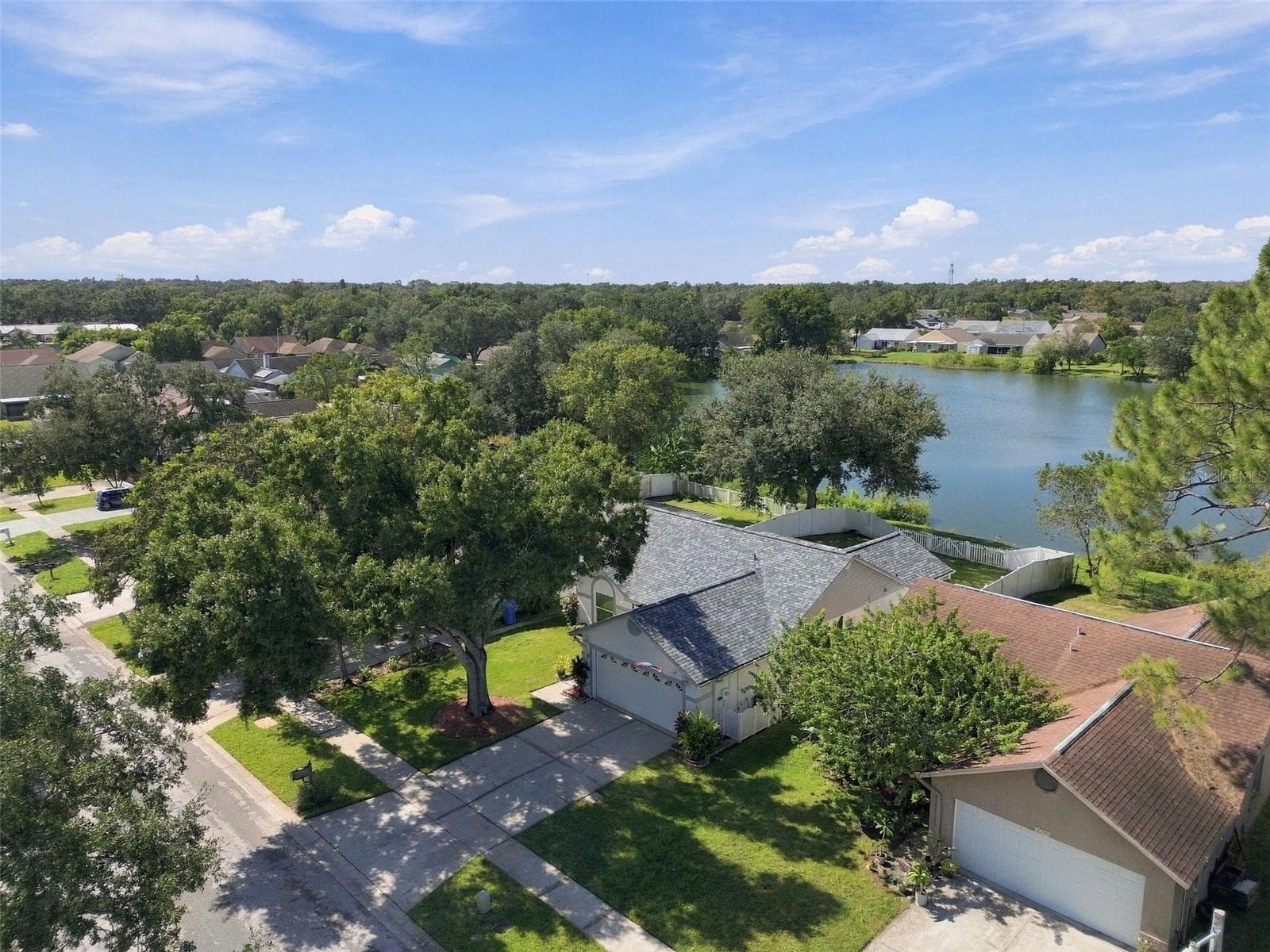 Single Family Residence at 1710 TARAH TRACE DR, BRANDON, photo 72 of 93