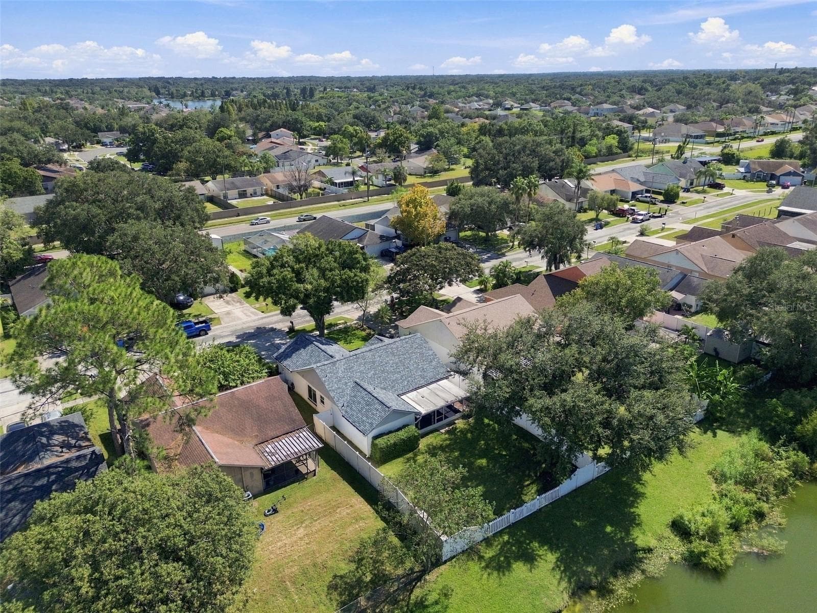 Single Family Residence at 1710 TARAH TRACE DR, BRANDON, photo 85 of 93