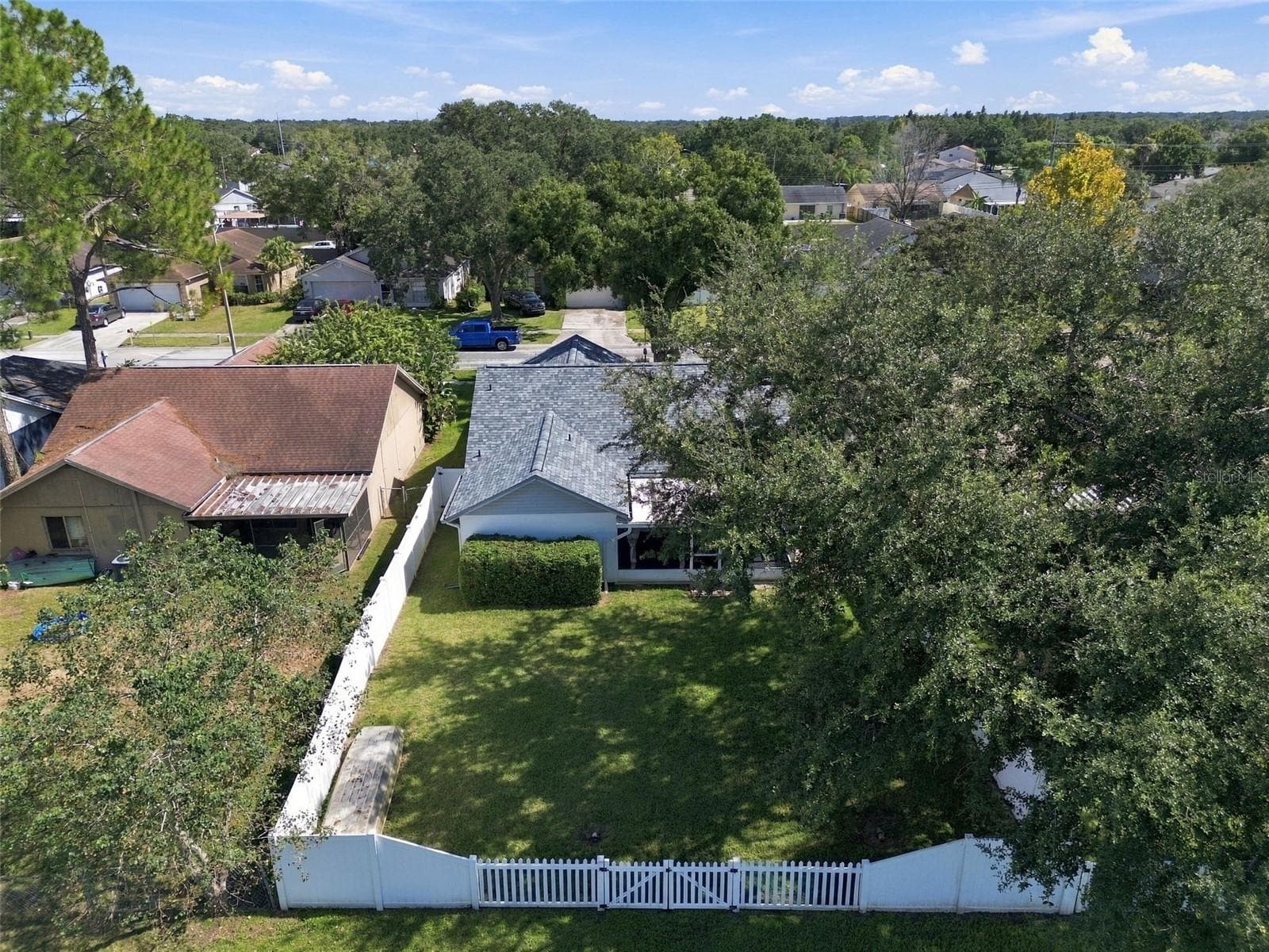 Single Family Residence at 1710 TARAH TRACE DR, BRANDON, photo 87 of 93