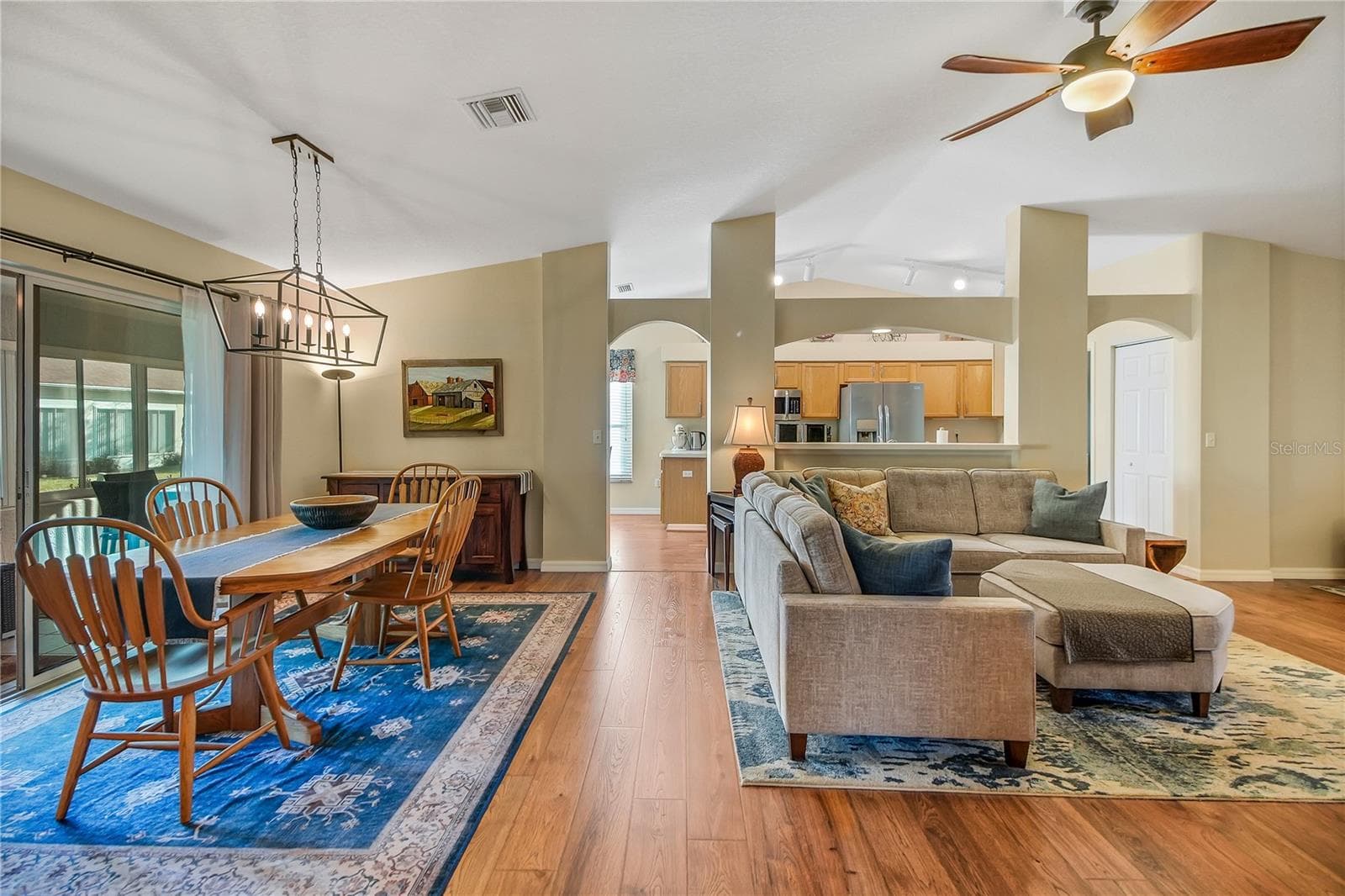 Single Family Residence at 1019 MEADOWBEND DR, LEESBURG, photo 26 of 54