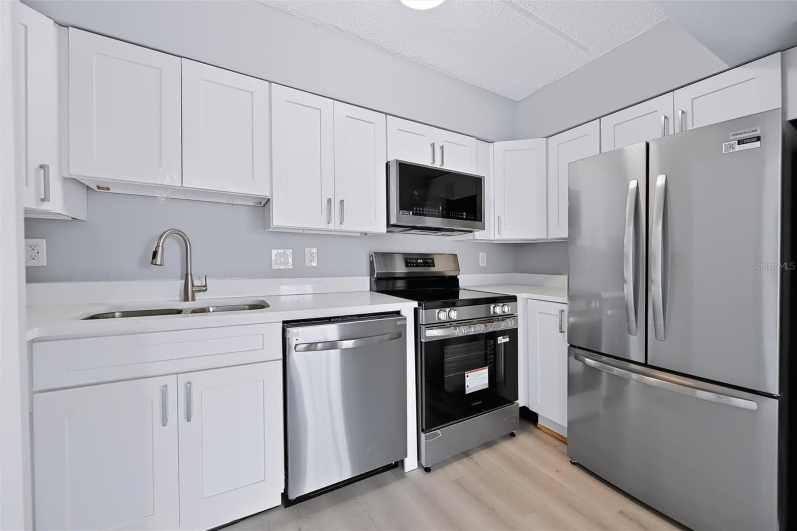 Condominium at 10365 PARADISE BLVD #5, TREASURE ISLAND, photo 7 of 30