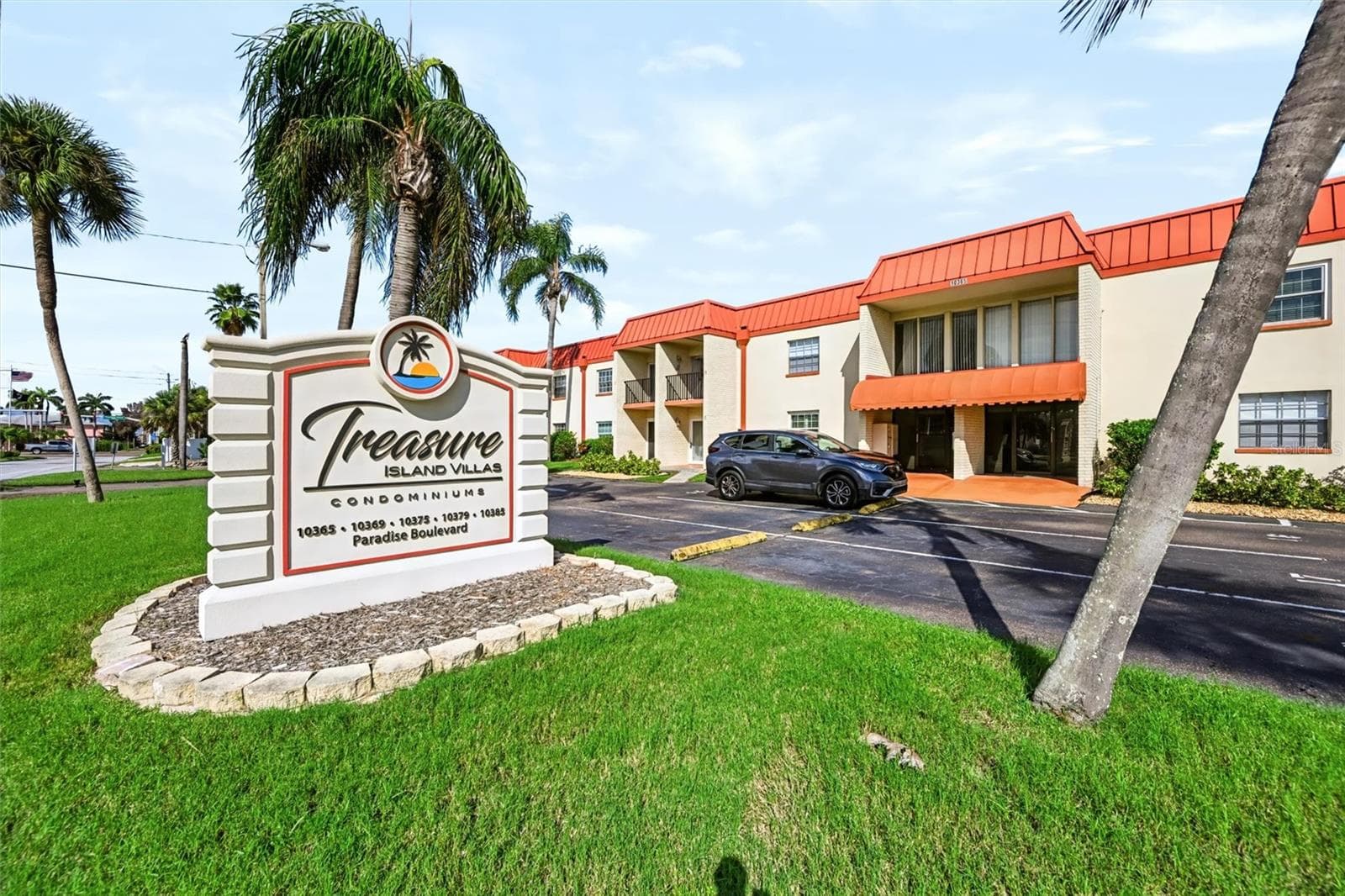 Condominium at 10365 PARADISE BLVD #5, TREASURE ISLAND, photo 15 of 30