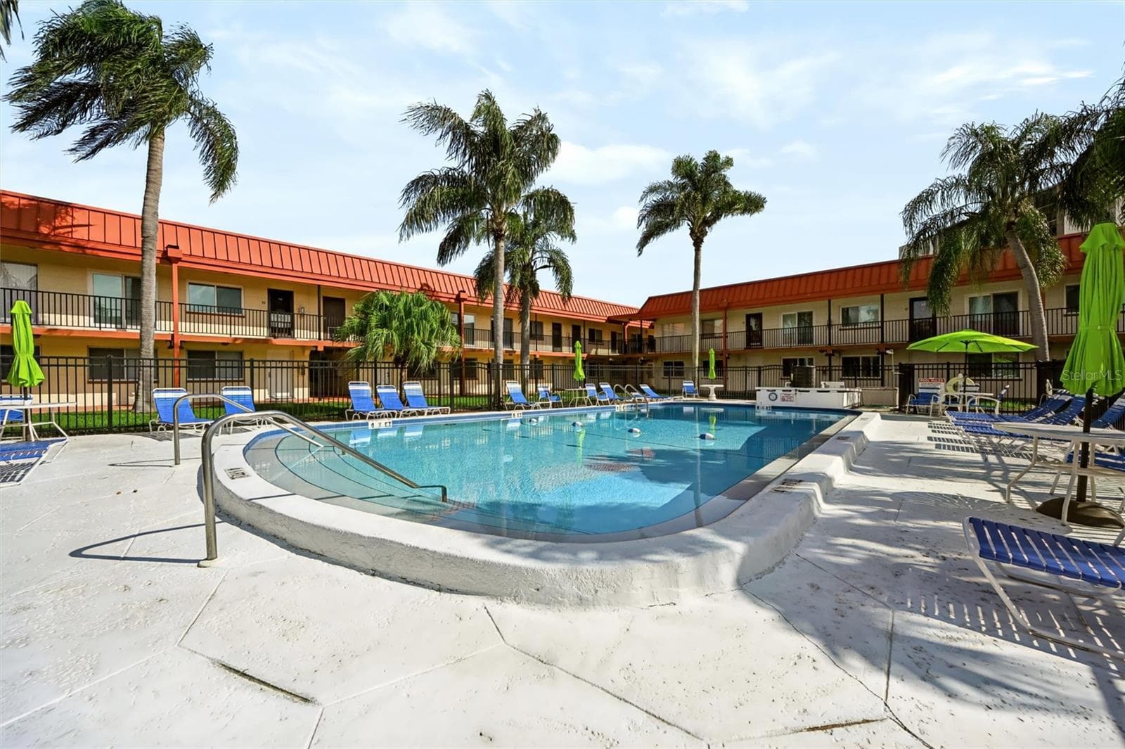 Condominium at 10365 PARADISE BLVD #5, TREASURE ISLAND, photo 17 of 30