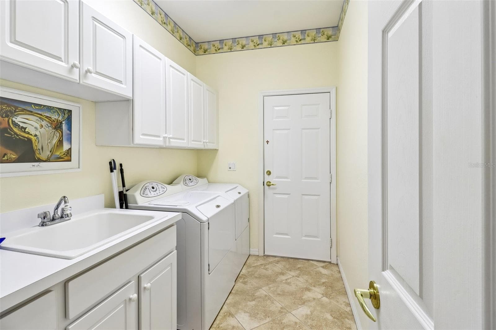 Single Family Residence at 9243 SE 120TH LOOP, SUMMERFIELD, photo 24 of 41