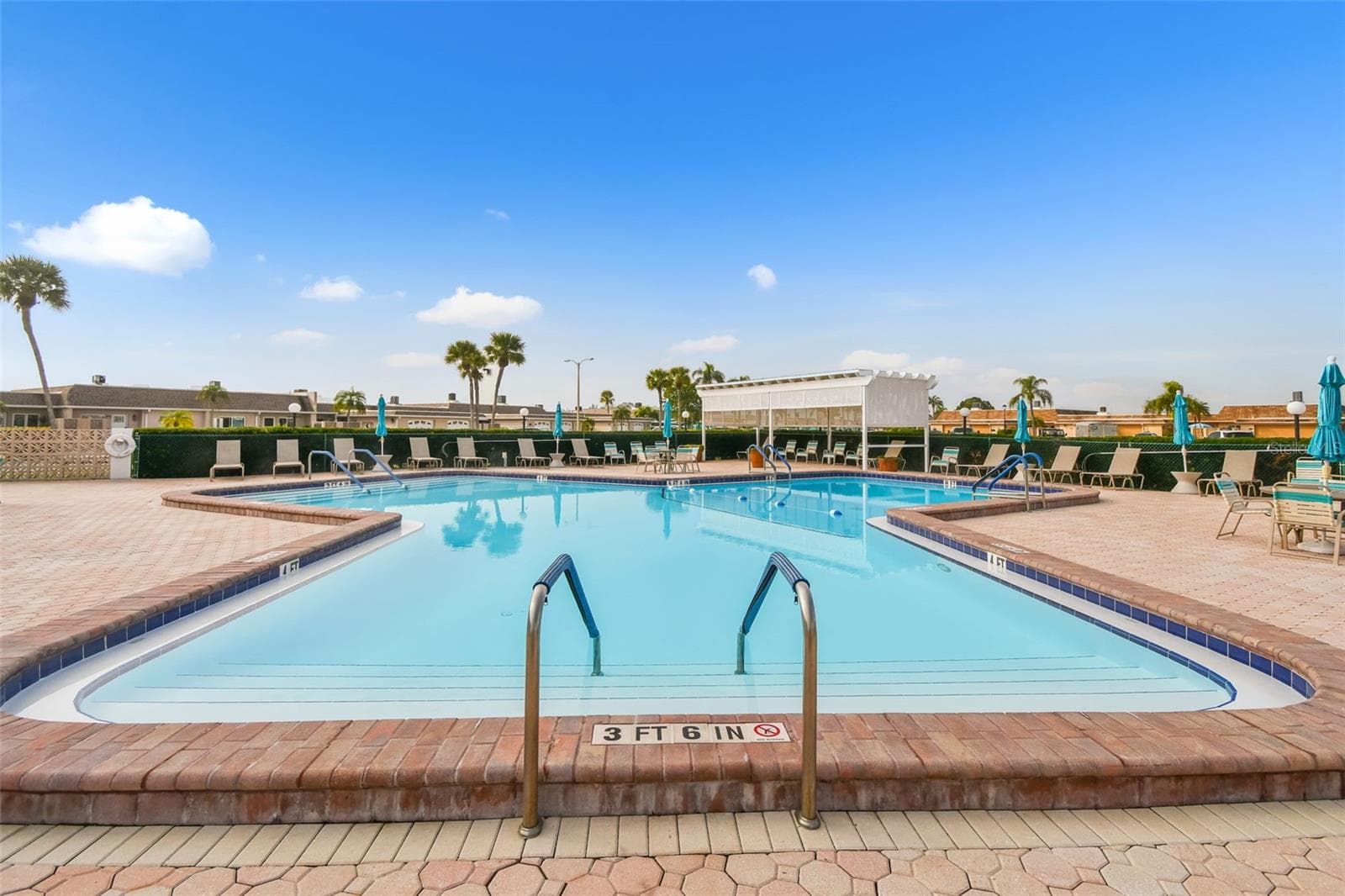 Condominium at 1 BOCA CIEGA POINT BLVD #206, ST PETERSBURG, photo 48 of 82
