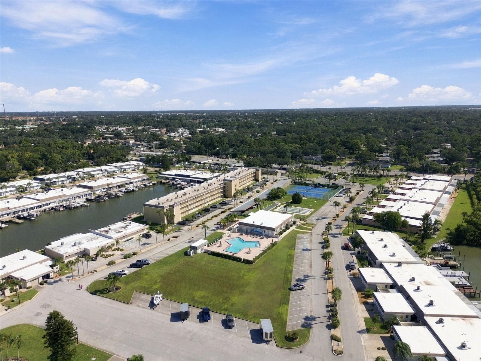Condominium at 1 BOCA CIEGA POINT BLVD #206, ST PETERSBURG, photo 75 of 82
