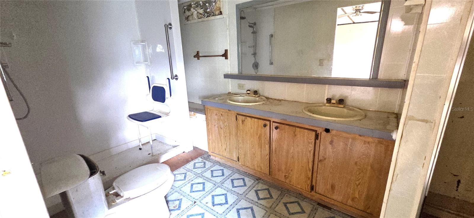 Manufactured Home at 3932 ROLLING HILLS CT E #10, LAKE WALES, photo 22 of 35
