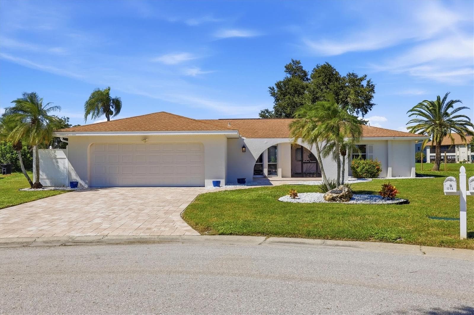 Single Family Residence at 1714 CORAL SANDS CT, VENICE, photo 7 of 56
