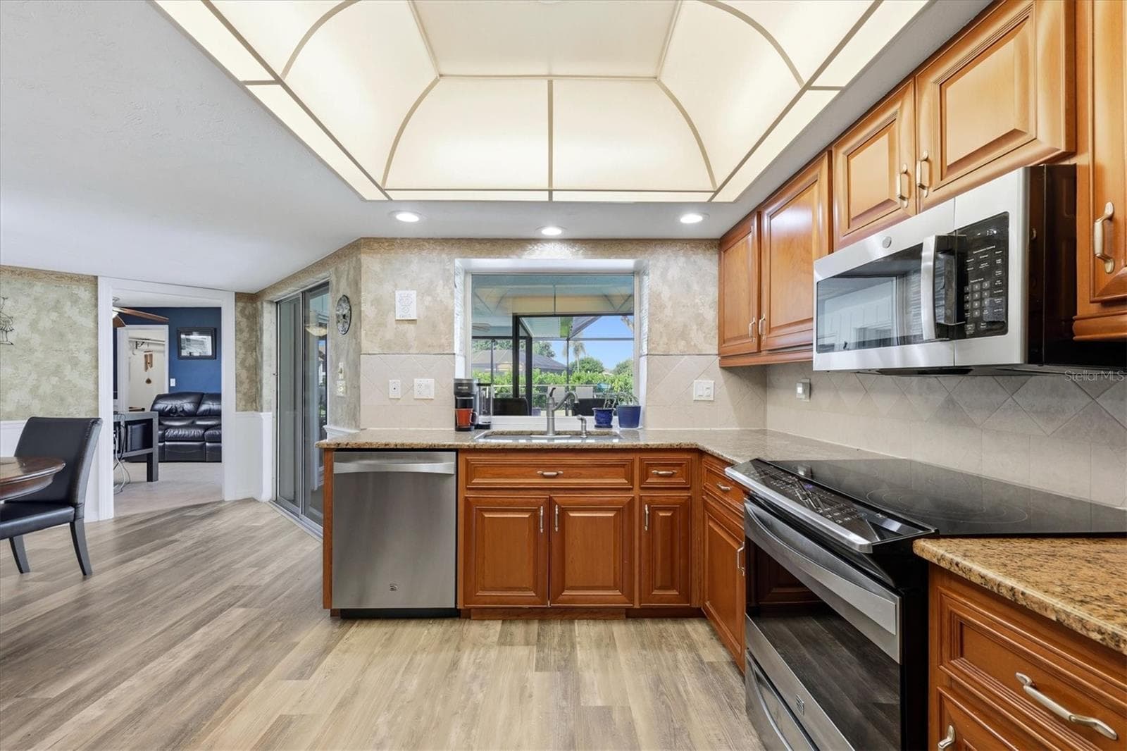 Single Family Residence at 1714 CORAL SANDS CT, VENICE, photo 12 of 56