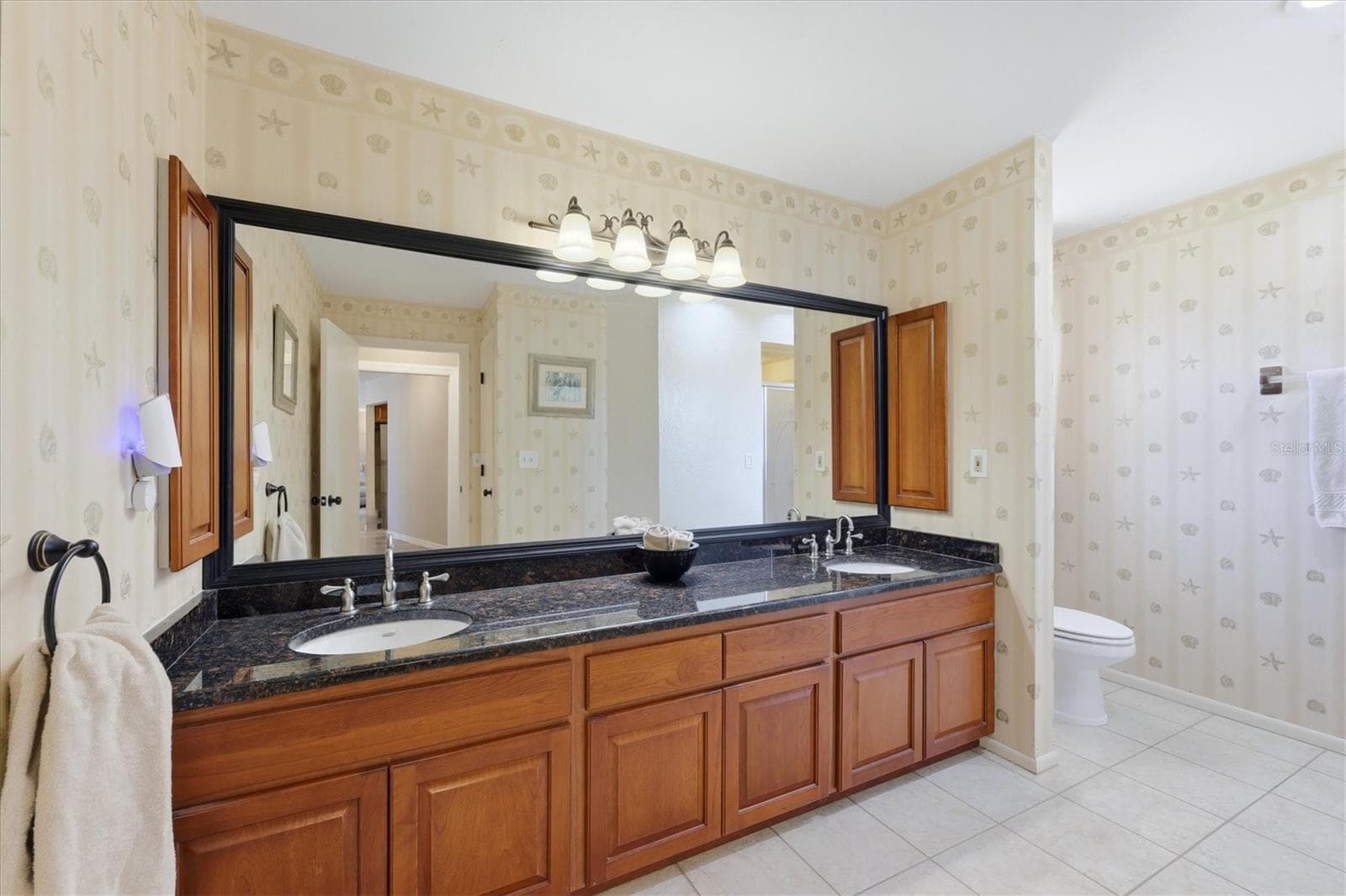 Single Family Residence at 1714 CORAL SANDS CT, VENICE, photo 22 of 56