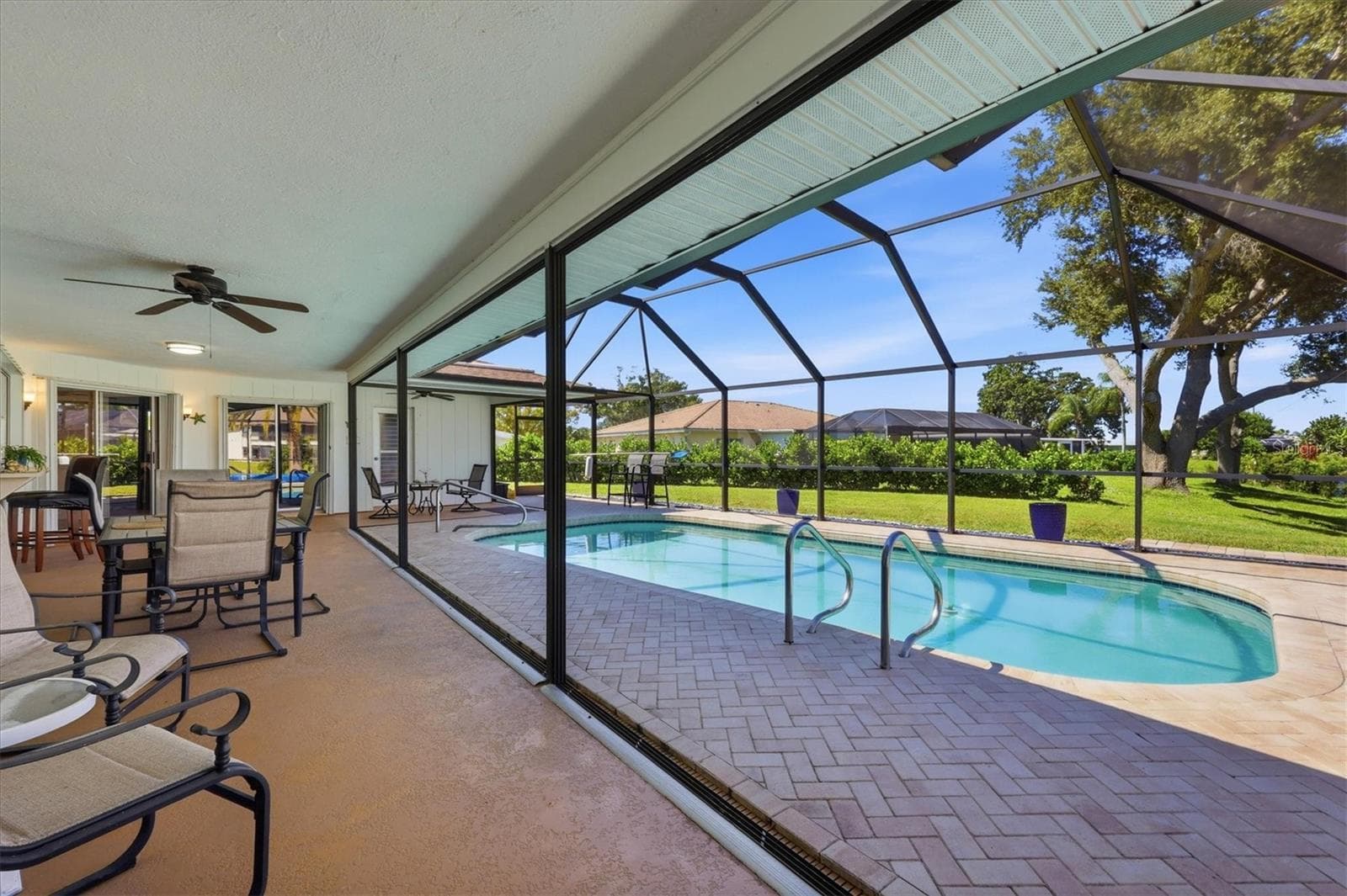 Single Family Residence at 1714 CORAL SANDS CT, VENICE, photo 34 of 56