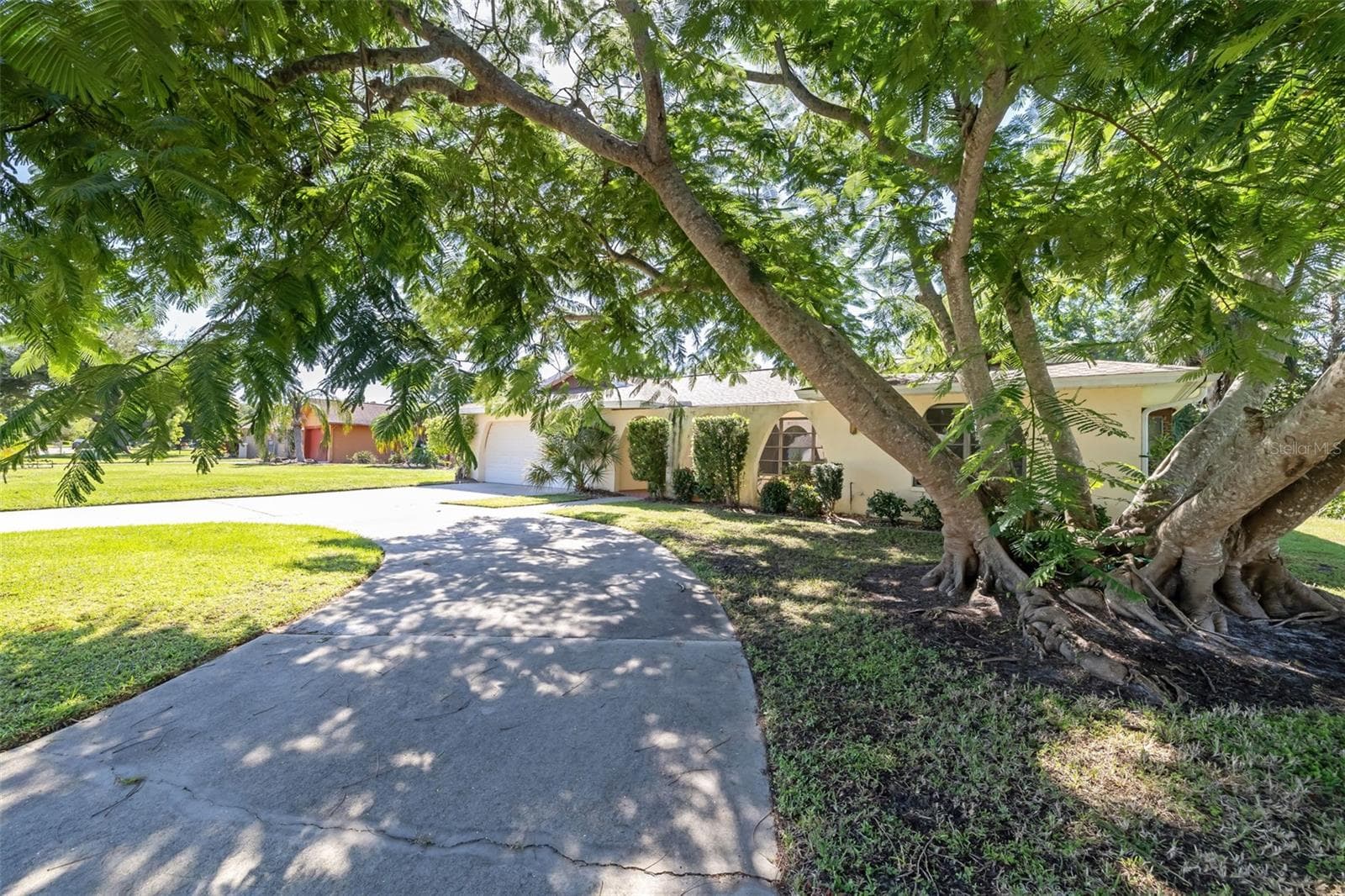 Single Family Residence at 3065 RINGWOOD MDW, SARASOTA, photo 35 of 38