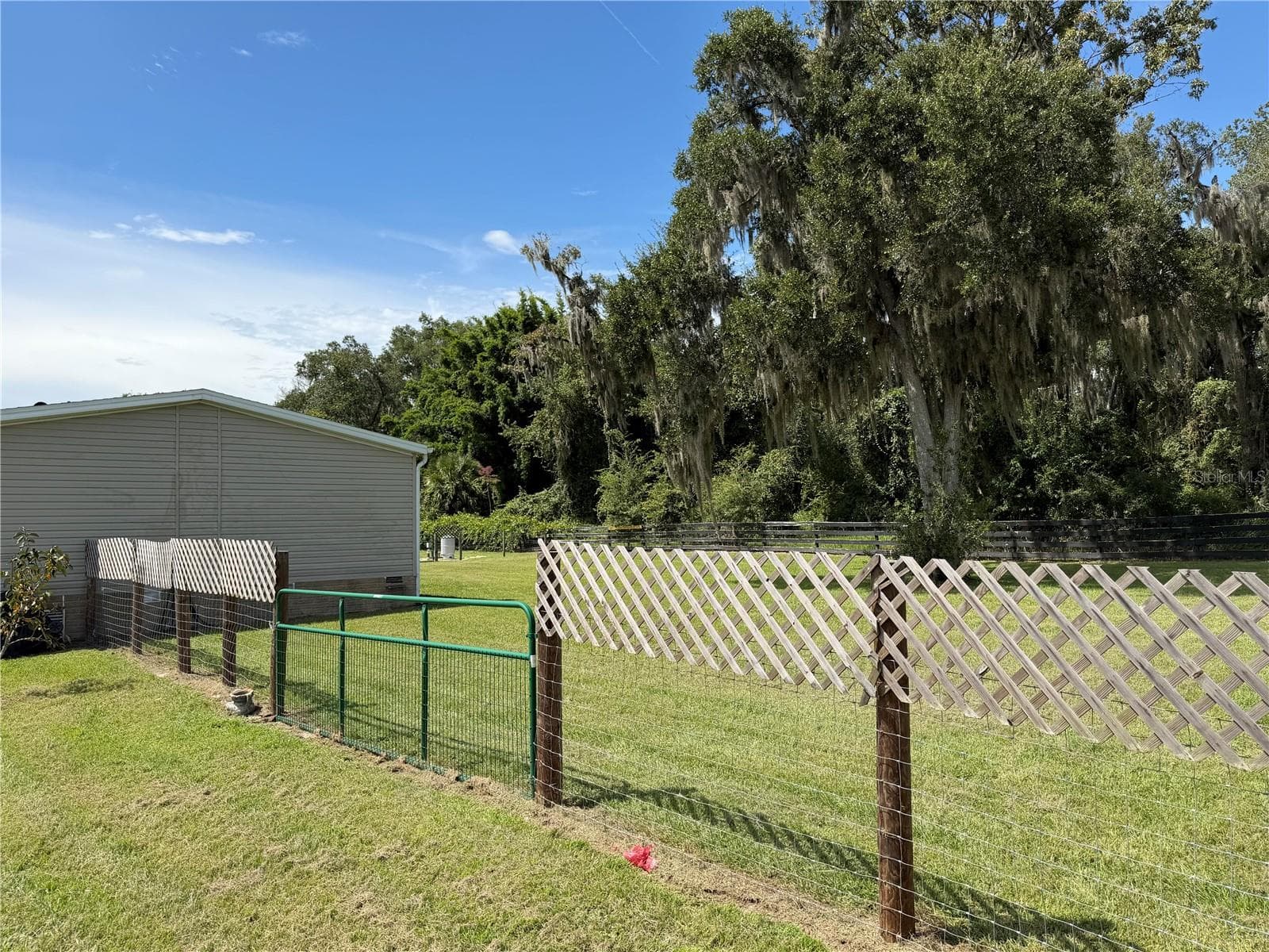 Manufactured Home at 14301 SW 14TH ST, OCALA, photo 15 of 16