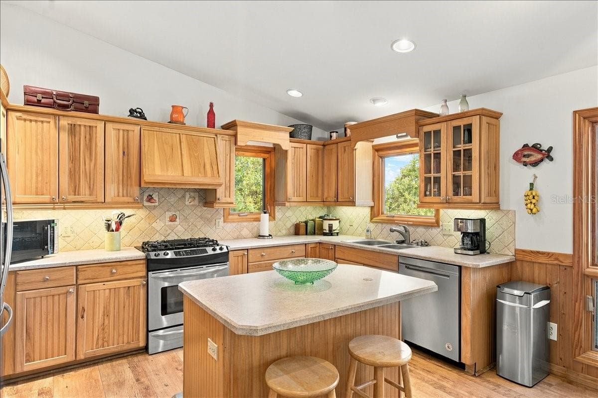 Single Family Residence at 22649 NE 105TH AVENUE RD, FORT MC COY, photo 12 of 58