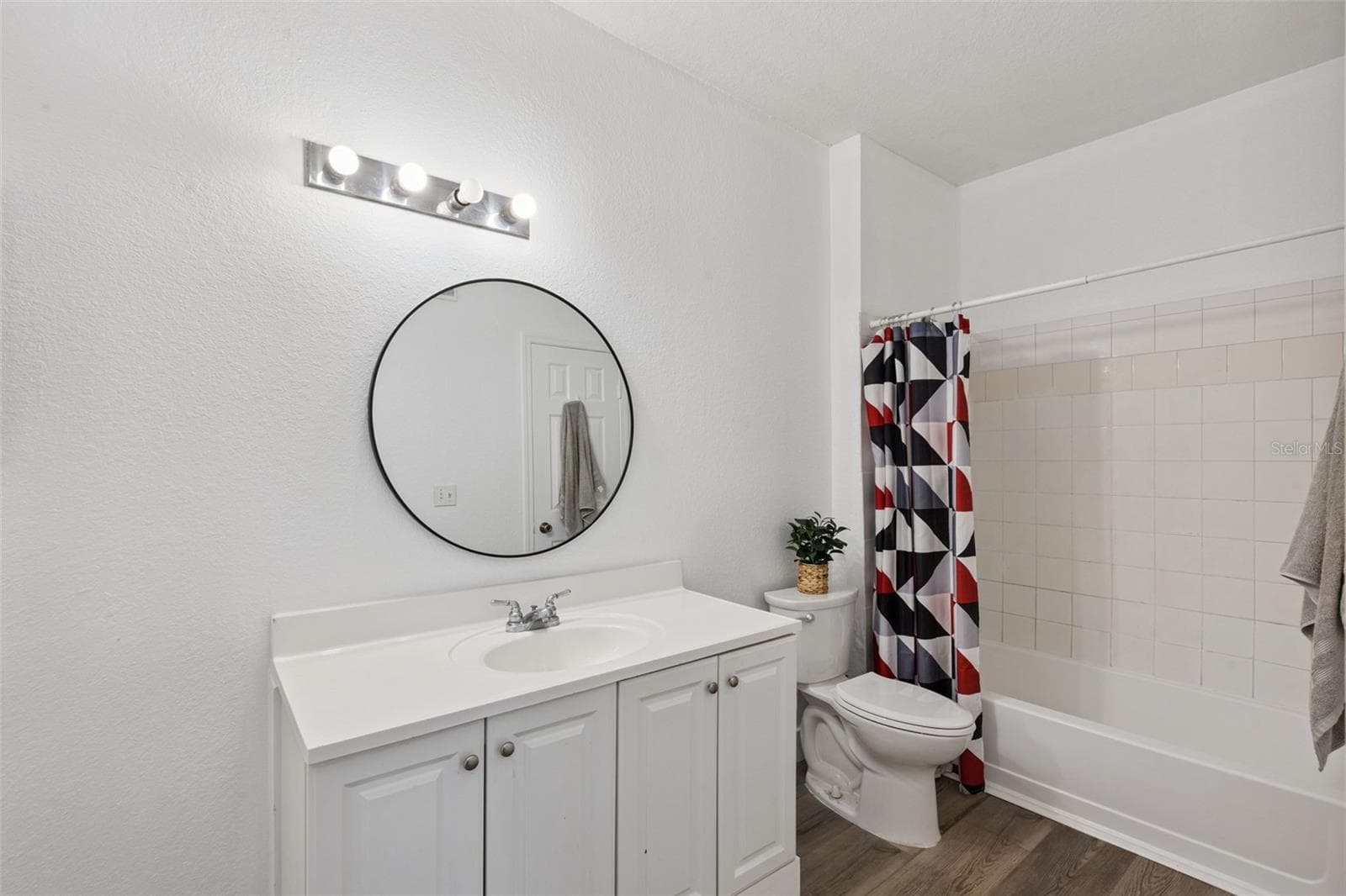 Condominium at 2558 ROBERT TRENT JONES DR #1435, ORLANDO, photo 18 of 33