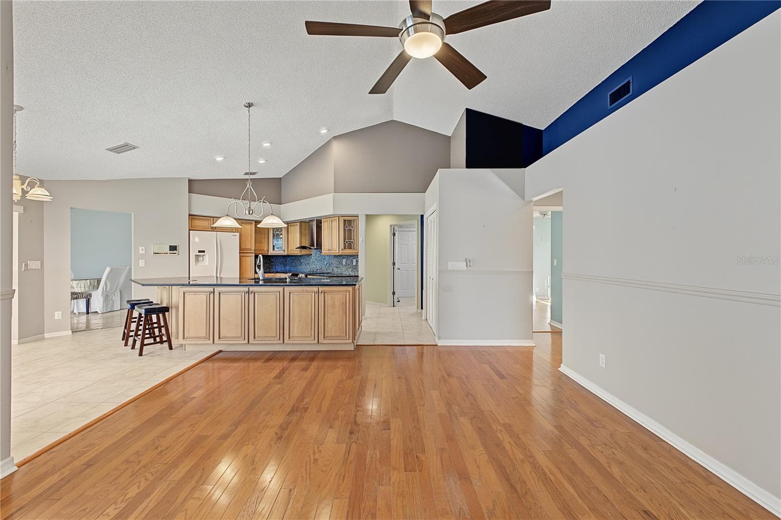 Single Family Residence at 1382 OVERLAND DR, SPRING HILL, photo 19 of 49