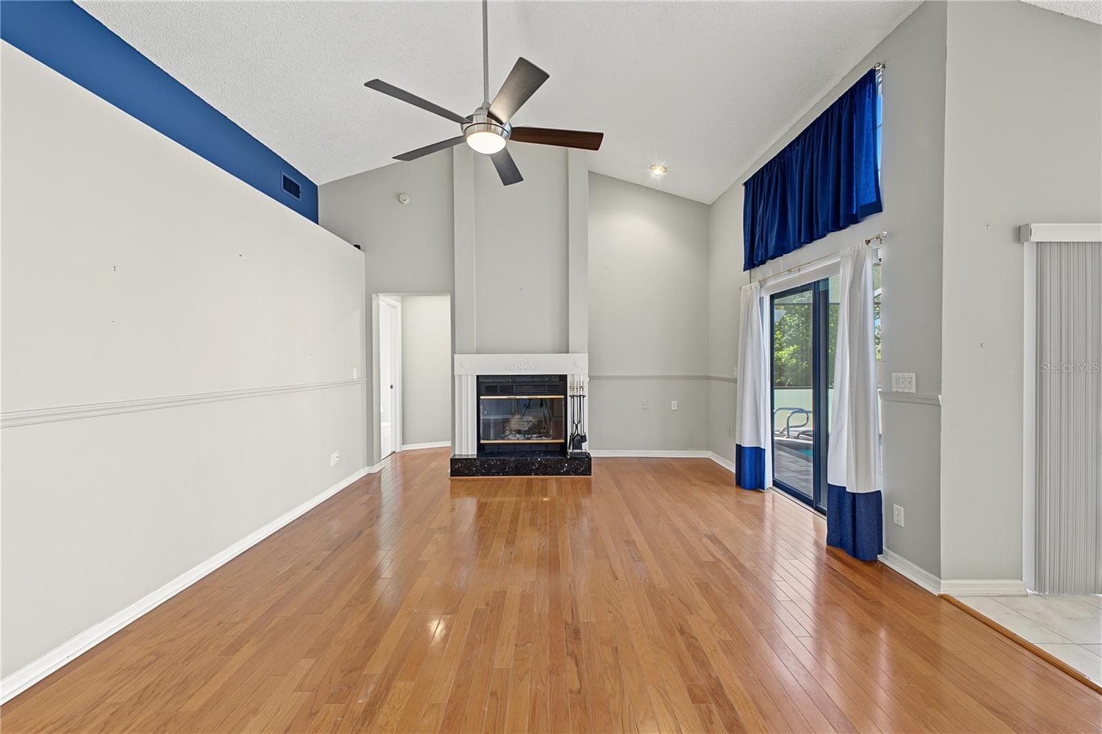 Single Family Residence at 1382 OVERLAND DR, SPRING HILL, photo 21 of 49