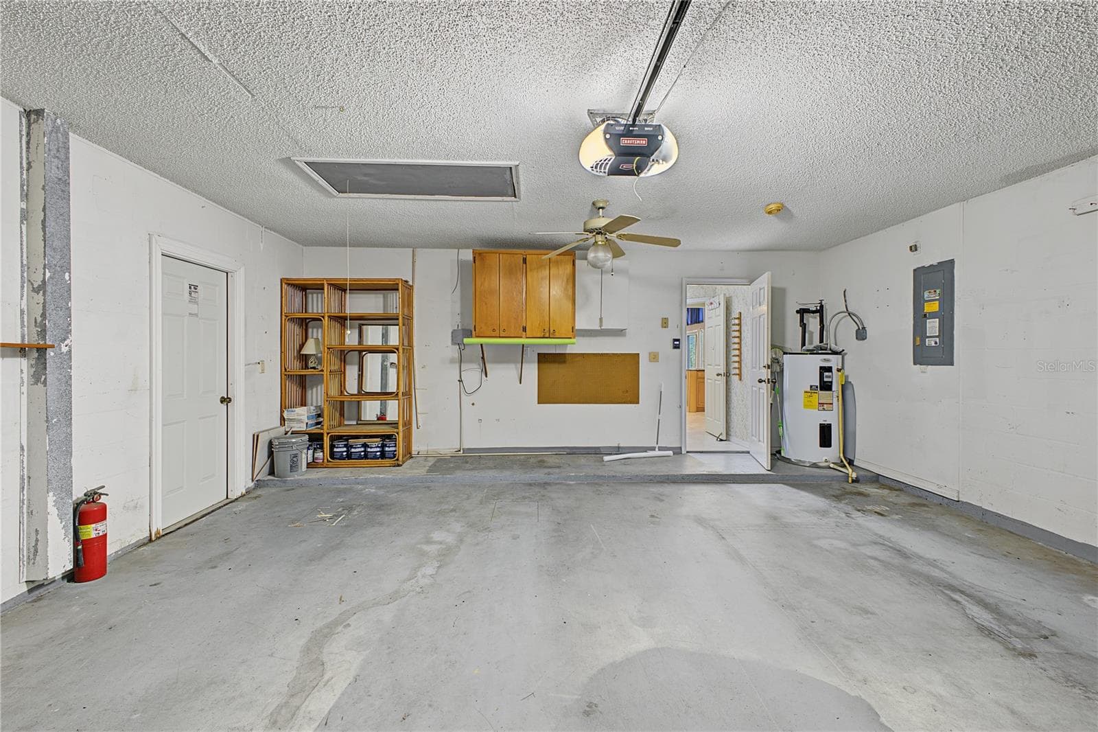 Single Family Residence at 1382 OVERLAND DR, SPRING HILL, photo 41 of 49