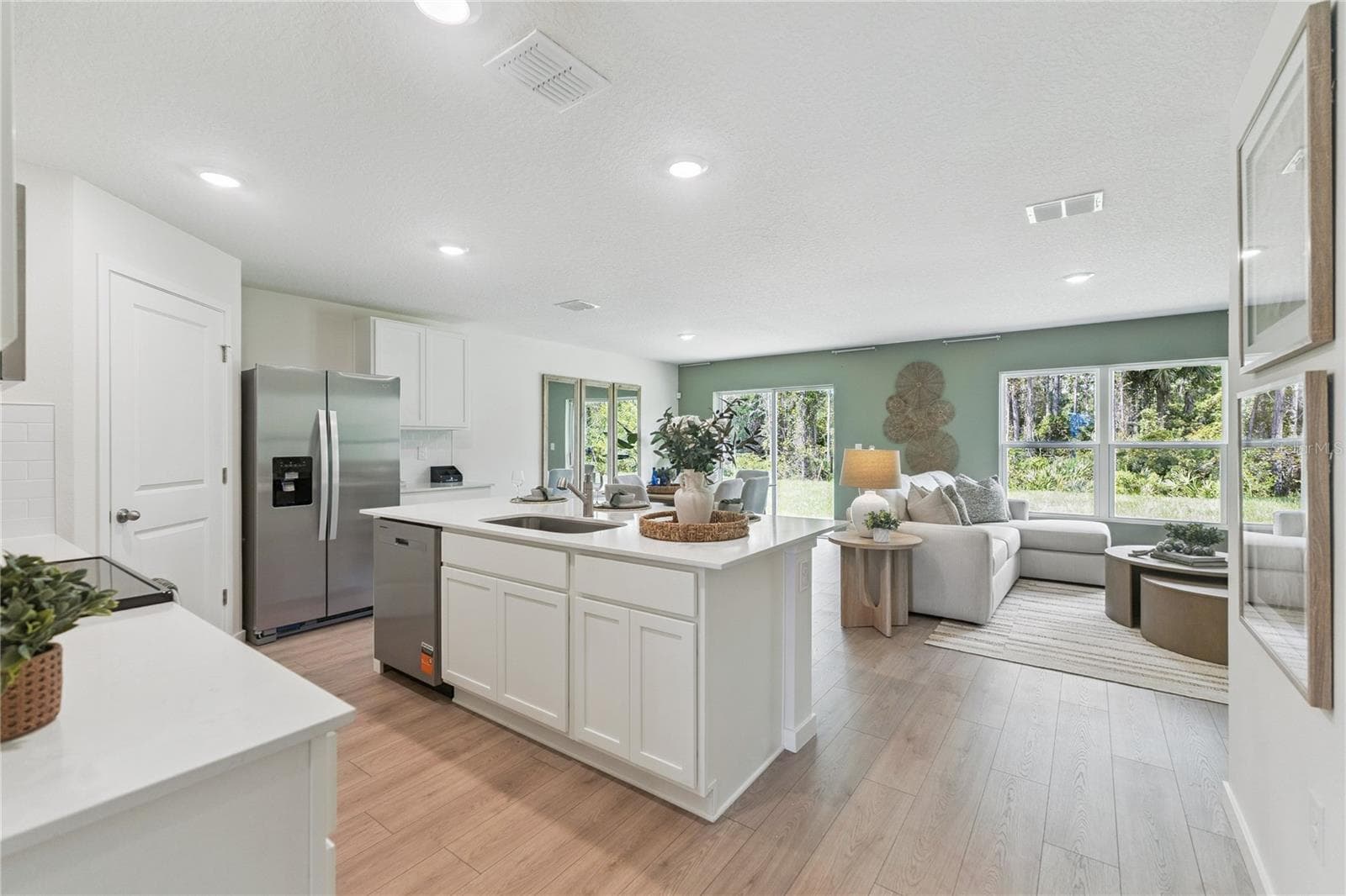 Single Family Residence at 22 AMBERWOOD LN, ORMOND BEACH, photo 14 of 28