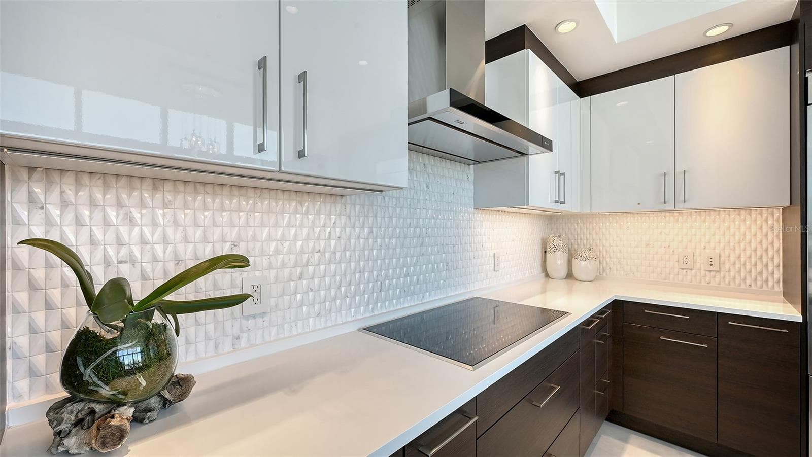 Experience an elegant, thoughtfully designed kitchen where refined style meets everyday comfort. - 1155 N GULFSTREAM AVE #207, SARASOTA