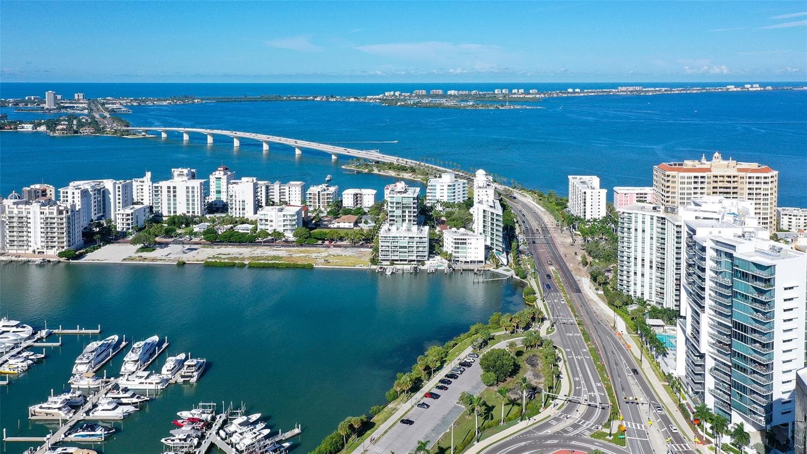A scenic drive along John Ringling Boulevard across the iconic Ringling Bridge leads to the charming shops and restaurants of St. Armands Circle and the beautiful beaches of Lido Key. - 1155 N GULFSTREAM AVE #207, SARASOTA
