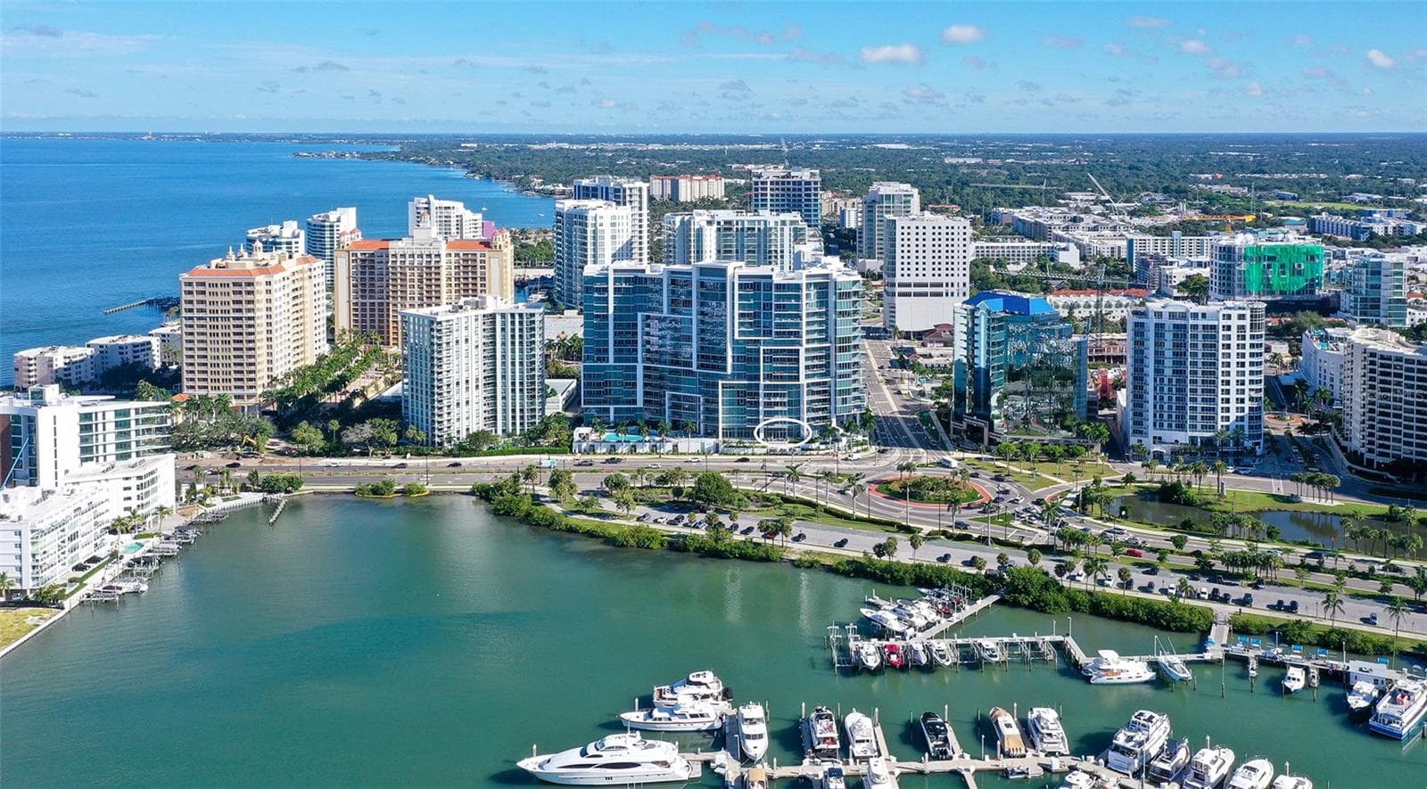 Downtown Sarasota waterfront living at its finest, where luxury, iconic views, and vibrant city life meet. - 1155 N GULFSTREAM AVE #207, SARASOTA