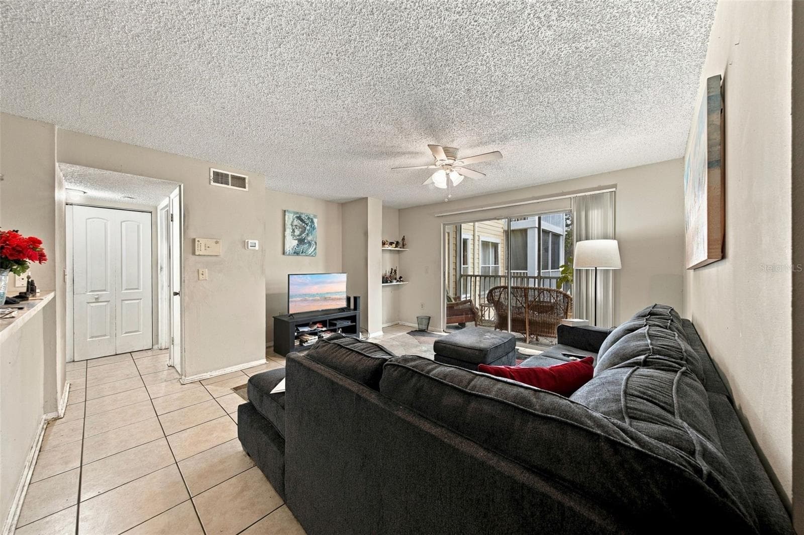 Condominium at 10020 STRAFFORD OAK CT #914, TAMPA, photo 5 of 25