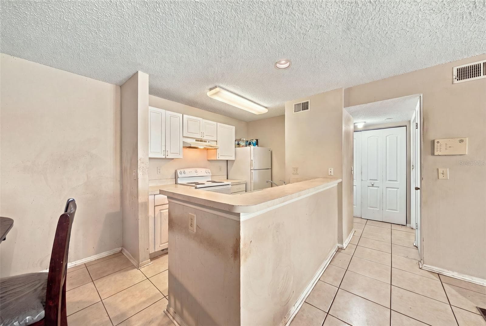 Condominium at 10020 STRAFFORD OAK CT #914, TAMPA, photo 12 of 25