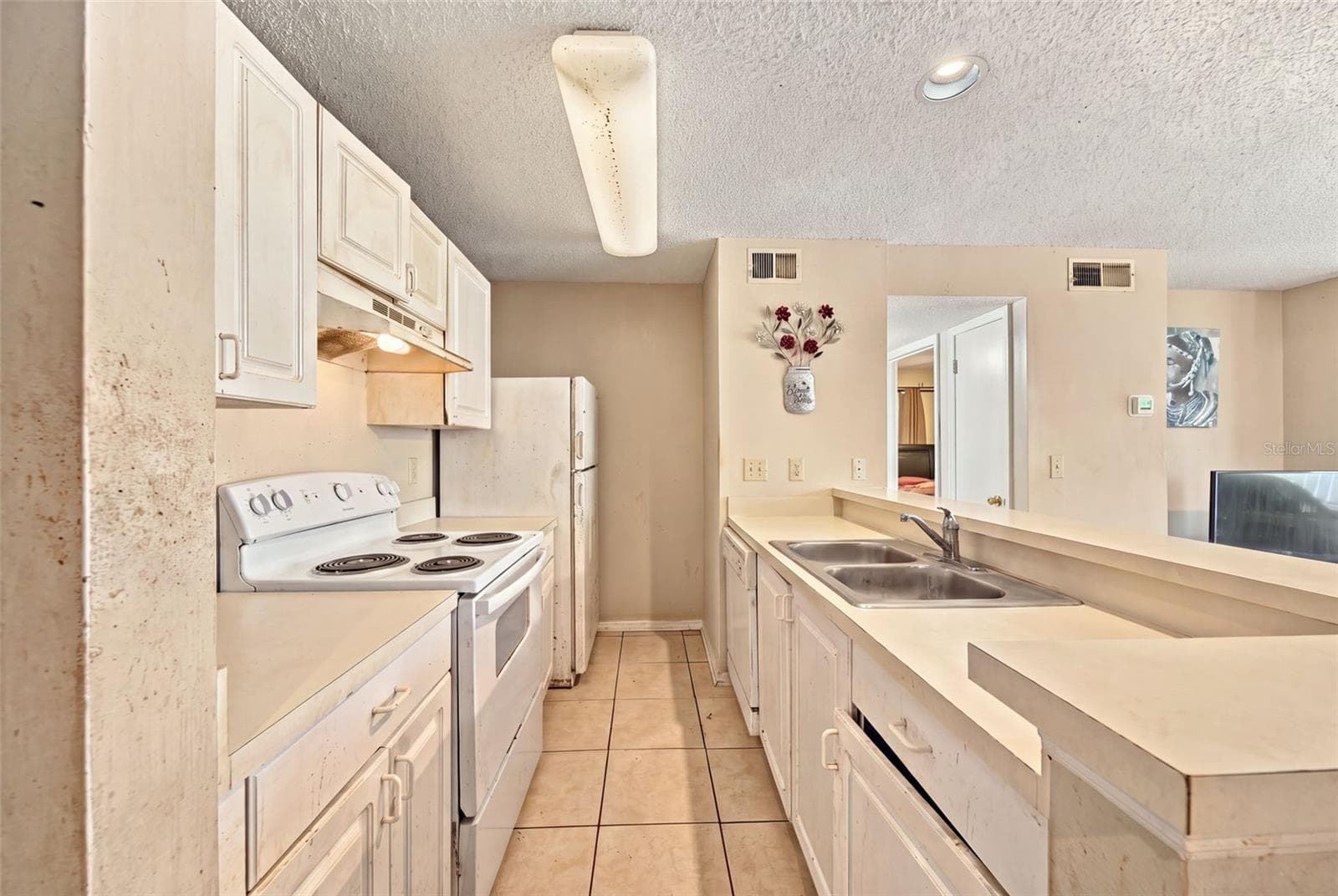 Condominium at 10020 STRAFFORD OAK CT #914, TAMPA, photo 13 of 25