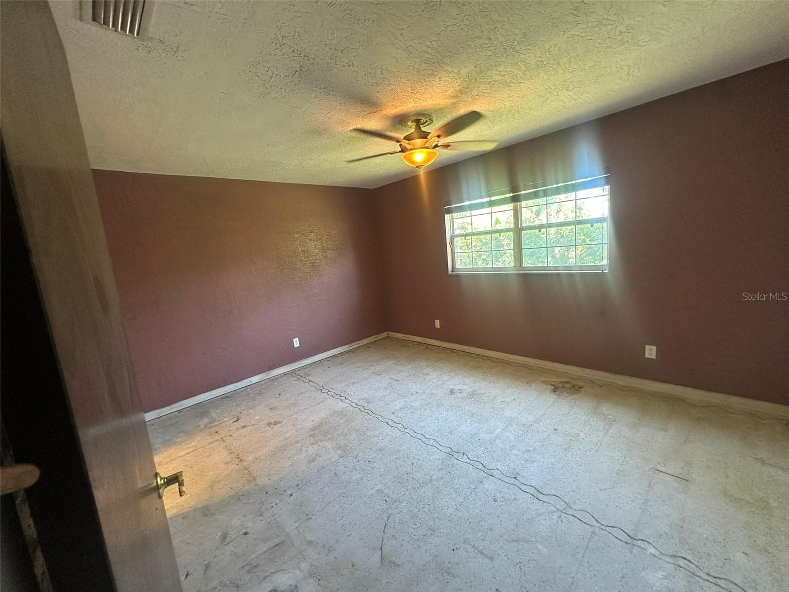 Single Family Residence at 4133 NARVAREZ WAY S, ST PETERSBURG, photo 11 of 19