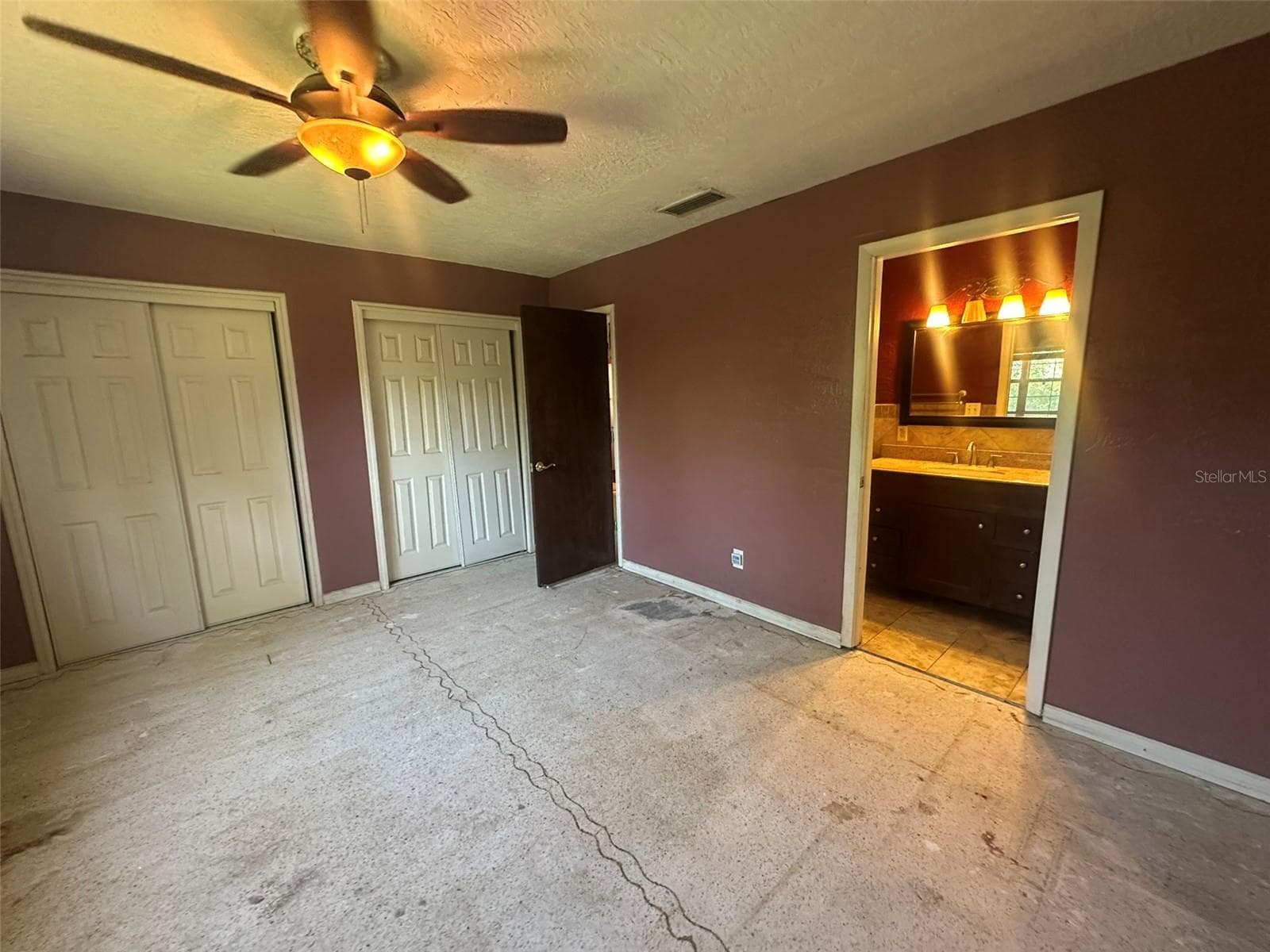 Single Family Residence at 4133 NARVAREZ WAY S, ST PETERSBURG, photo 12 of 19
