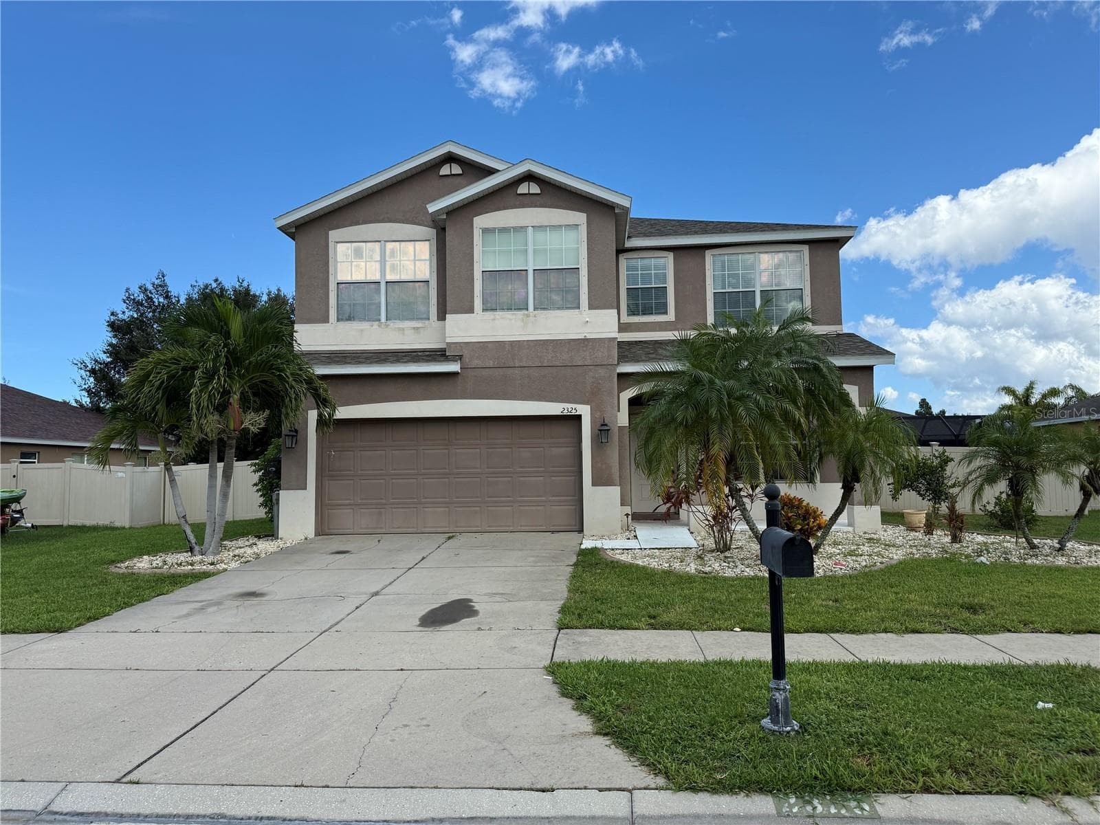 2325 SWORDFISH AVE