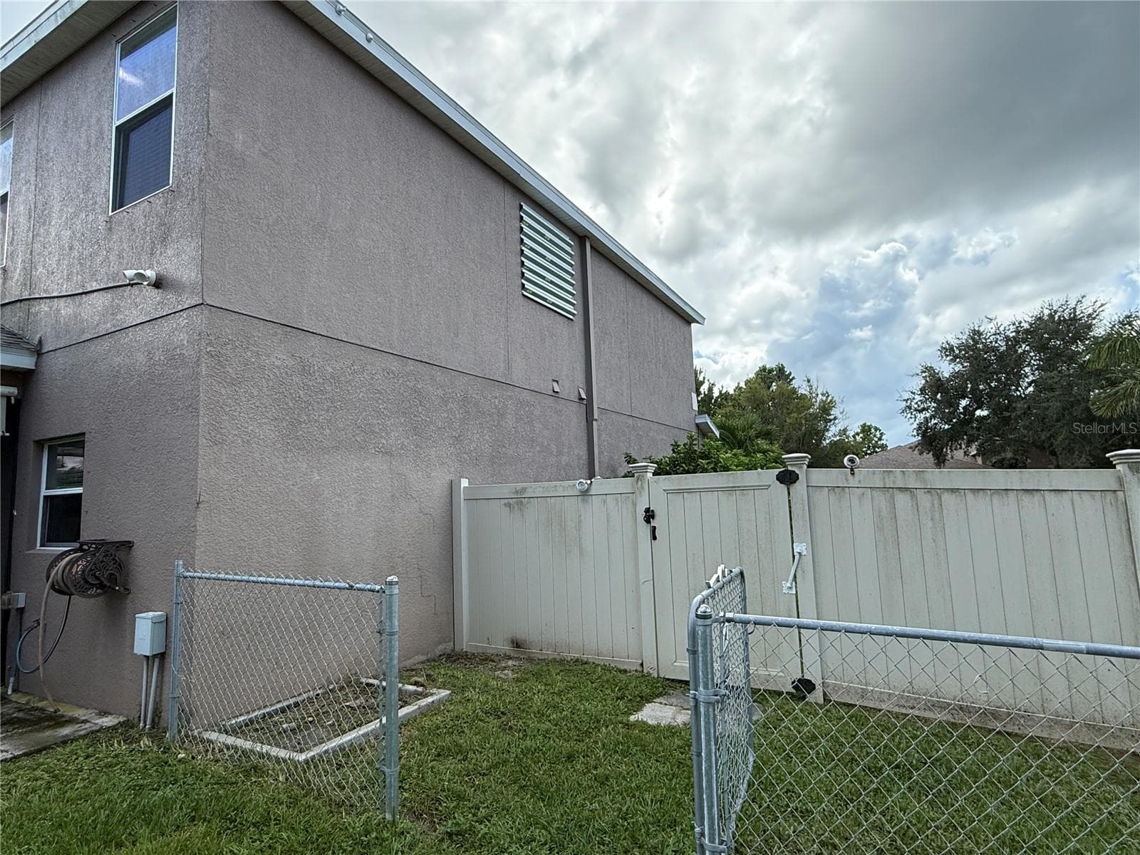 Single Family Residence at 2325 SWORDFISH AVE, HOLIDAY, photo 5 of 37