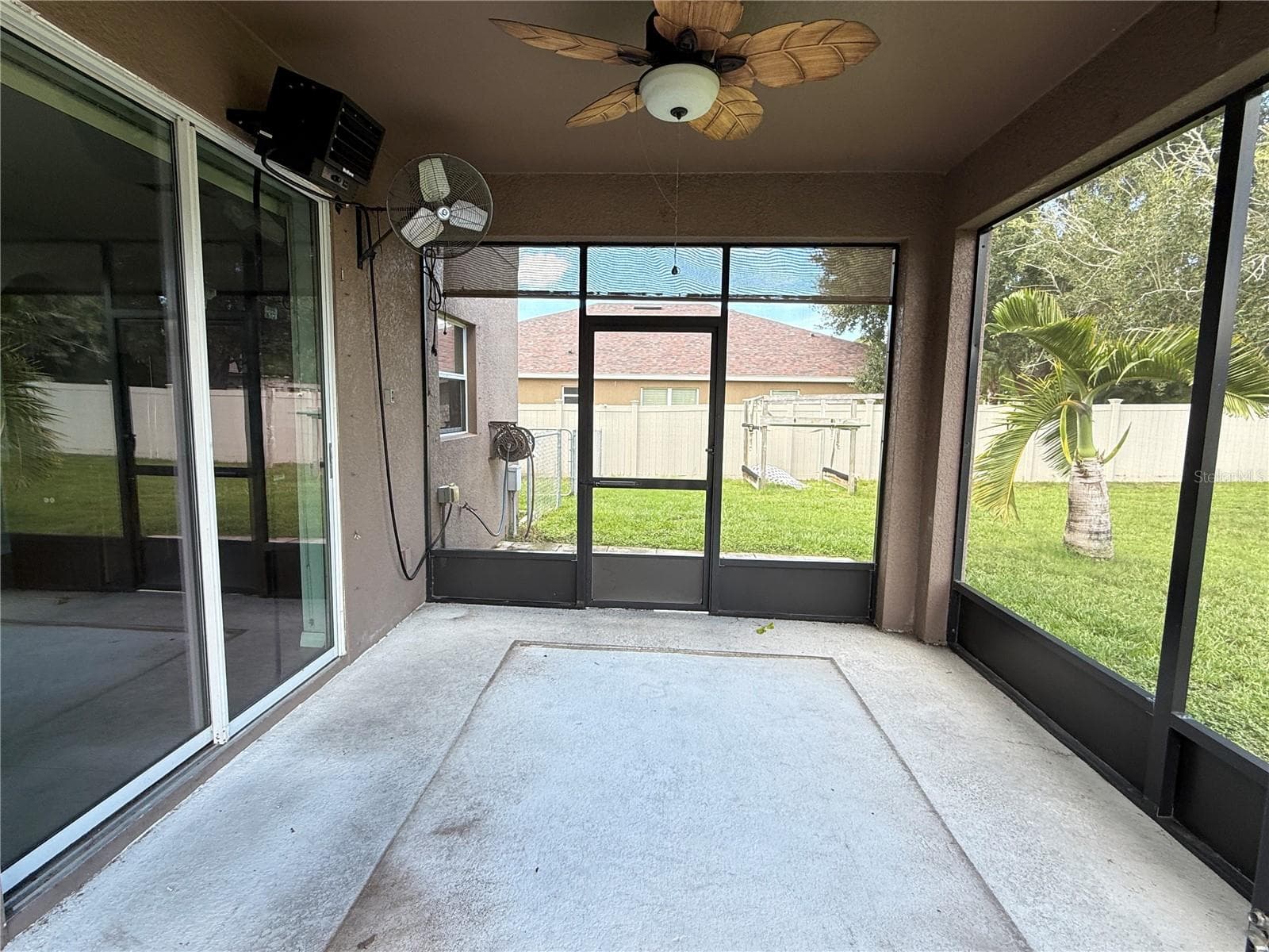 Single Family Residence at 2325 SWORDFISH AVE, HOLIDAY, photo 13 of 37