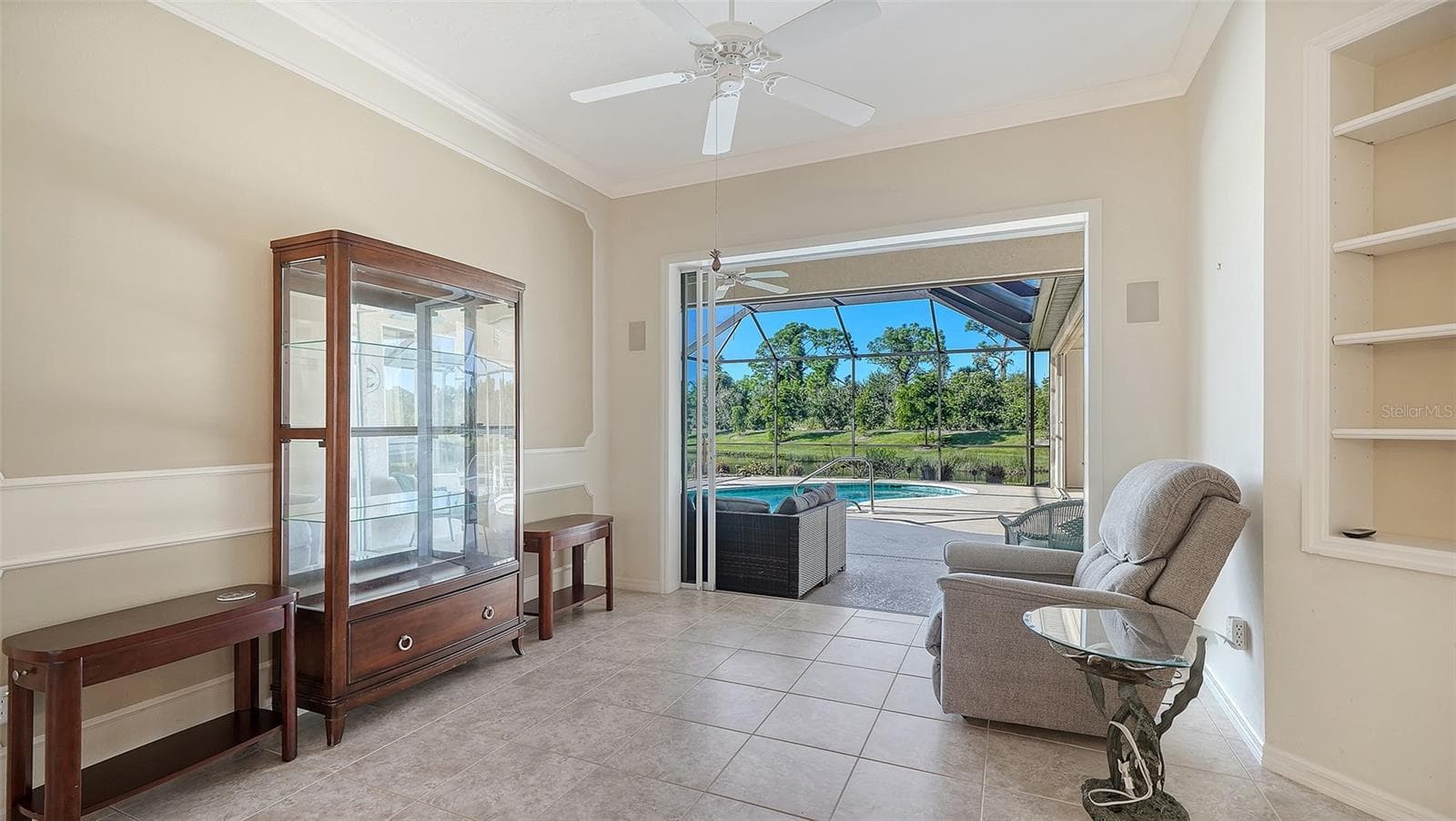 Single Family Residence at 8922 BLOOMFIELD BLVD, SARASOTA, photo 7 of 43