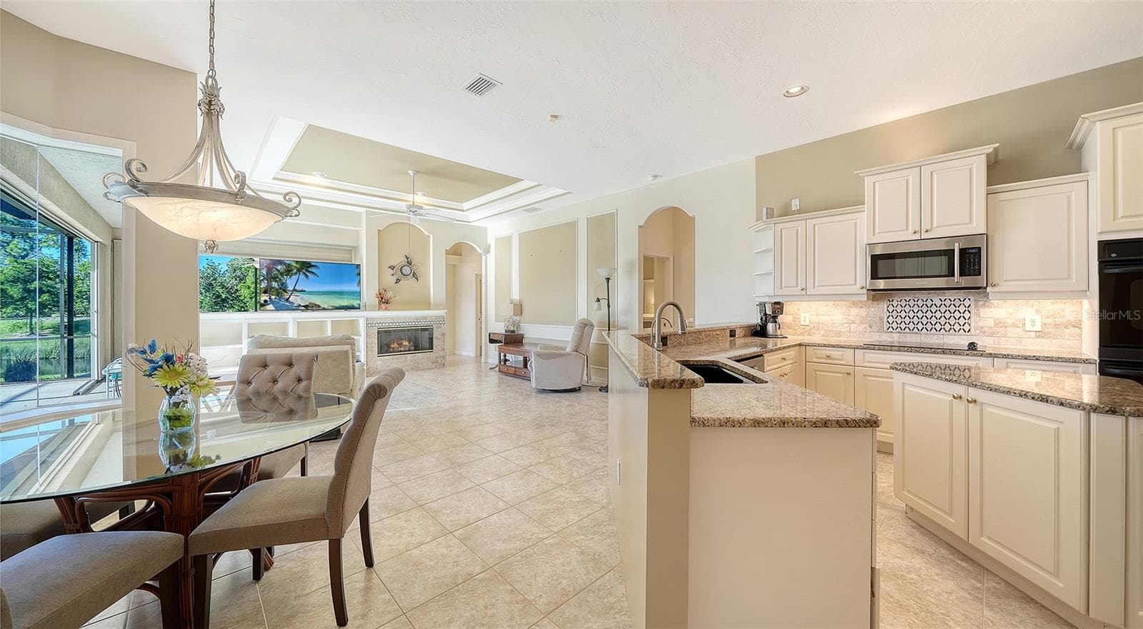 Single Family Residence at 8922 BLOOMFIELD BLVD, SARASOTA, photo 10 of 43