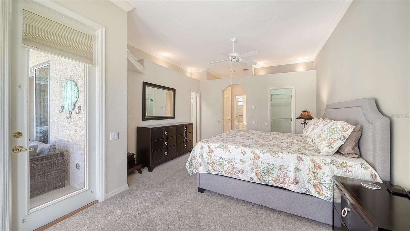 Single Family Residence at 8922 BLOOMFIELD BLVD, SARASOTA, photo 22 of 43