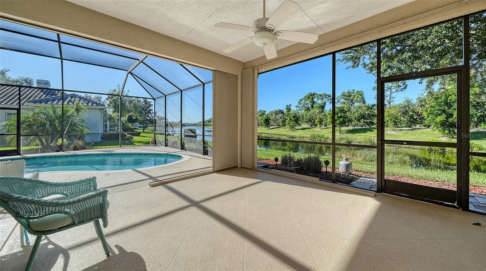 Single Family Residence at 8922 BLOOMFIELD BLVD, SARASOTA, photo 33 of 43