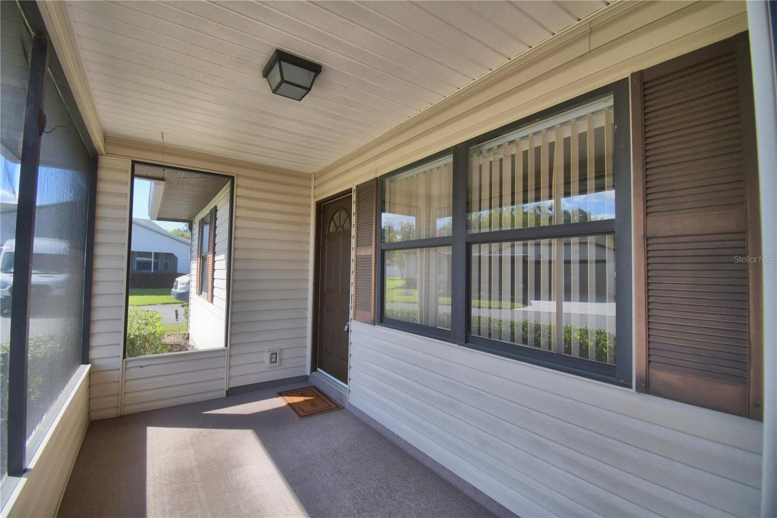Single Family Residence at 4828 SQUIRE HOLLOW DR, LAKELAND, photo 12 of 111