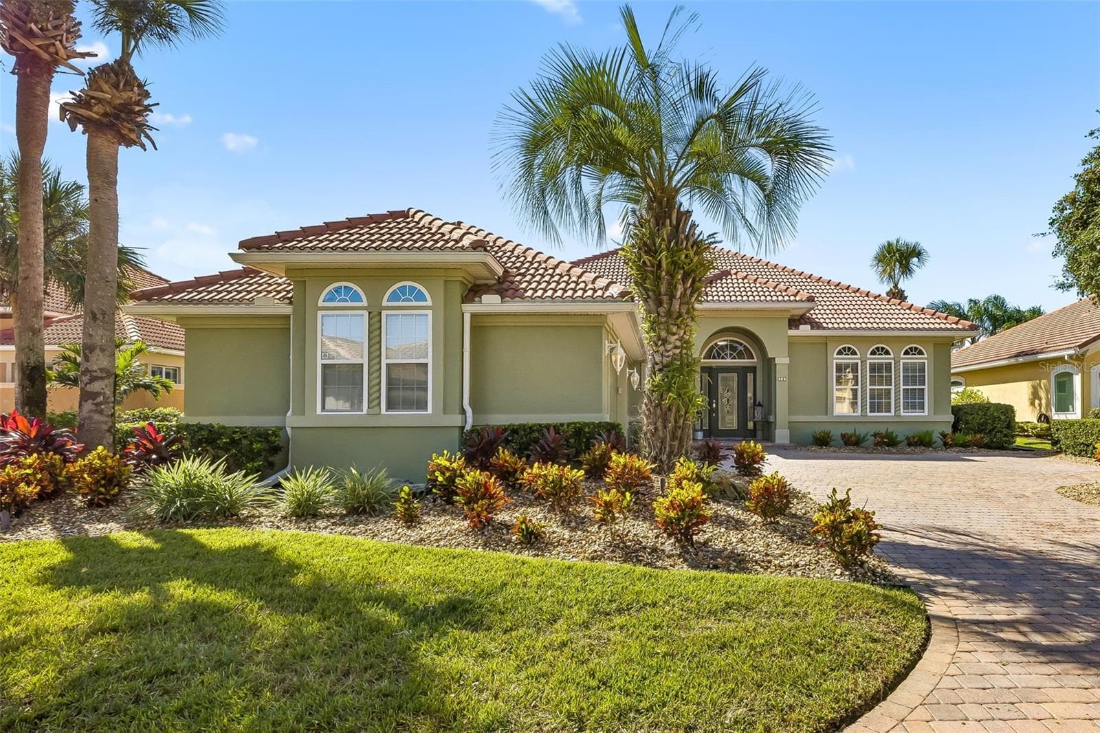 Single Family Residence at 28 OAK VIEW CIR E, PALM COAST, photo 2 of 100