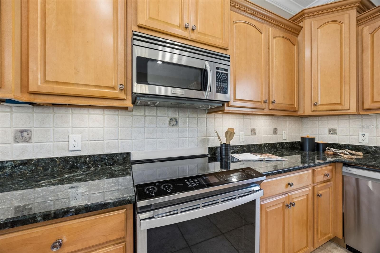 Single Family Residence at 28 OAK VIEW CIR E, PALM COAST, photo 15 of 100