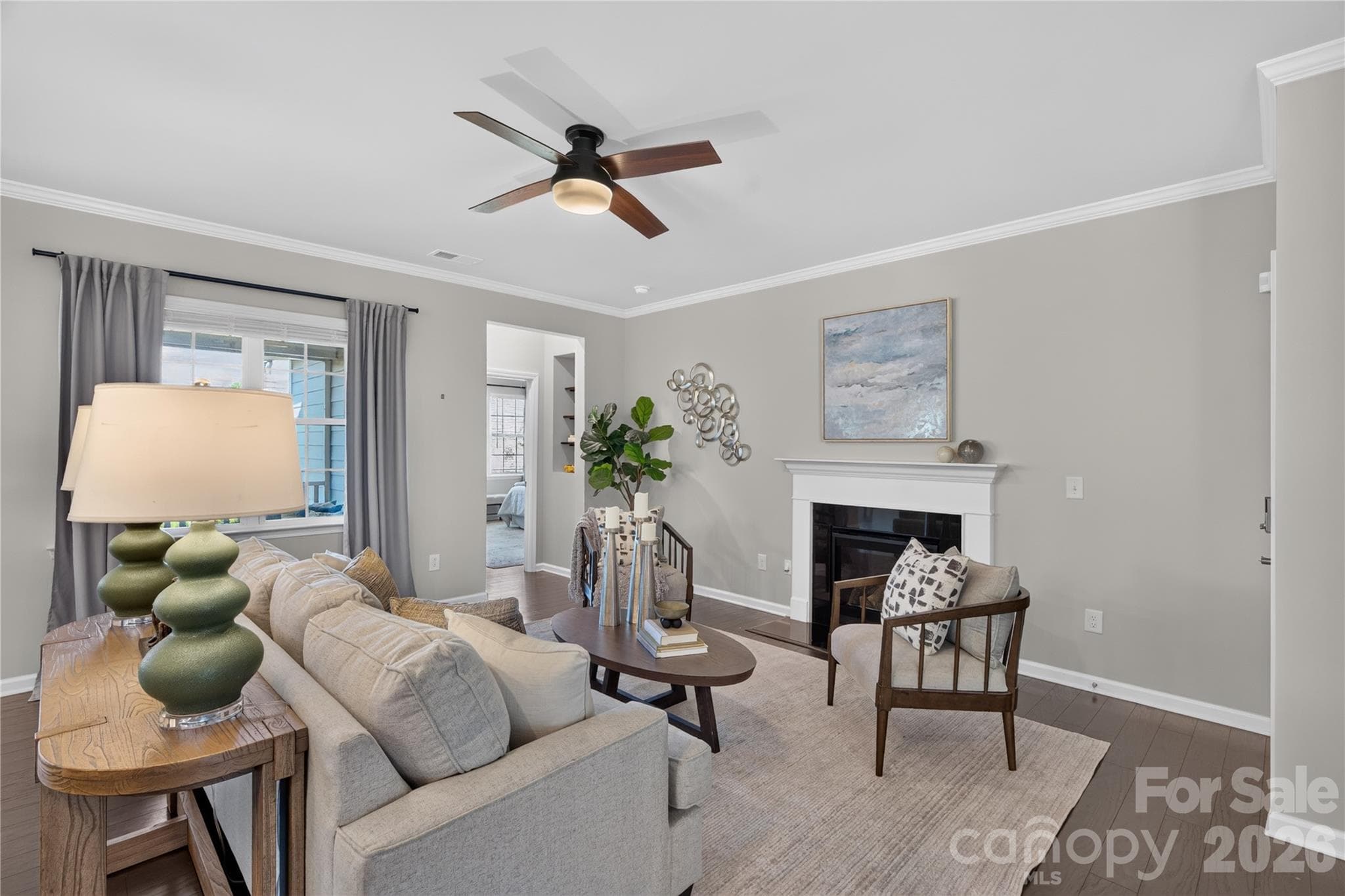 Nice space with fireplace - 16815 Lookout Landing Lane, Charlotte