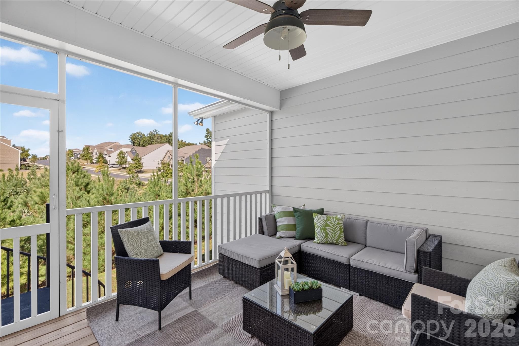 Outdoor space with screens. Ahhhh! - 16815 Lookout Landing Lane, Charlotte